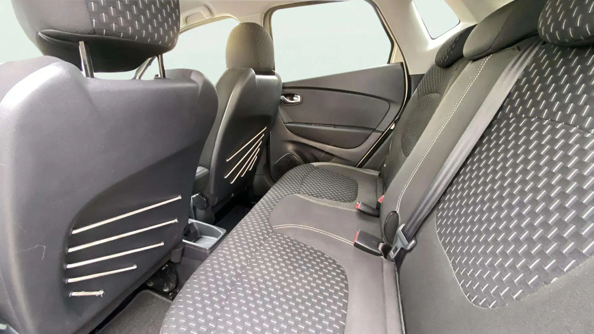 Renault Captur Intens Energy TCe - foto 14