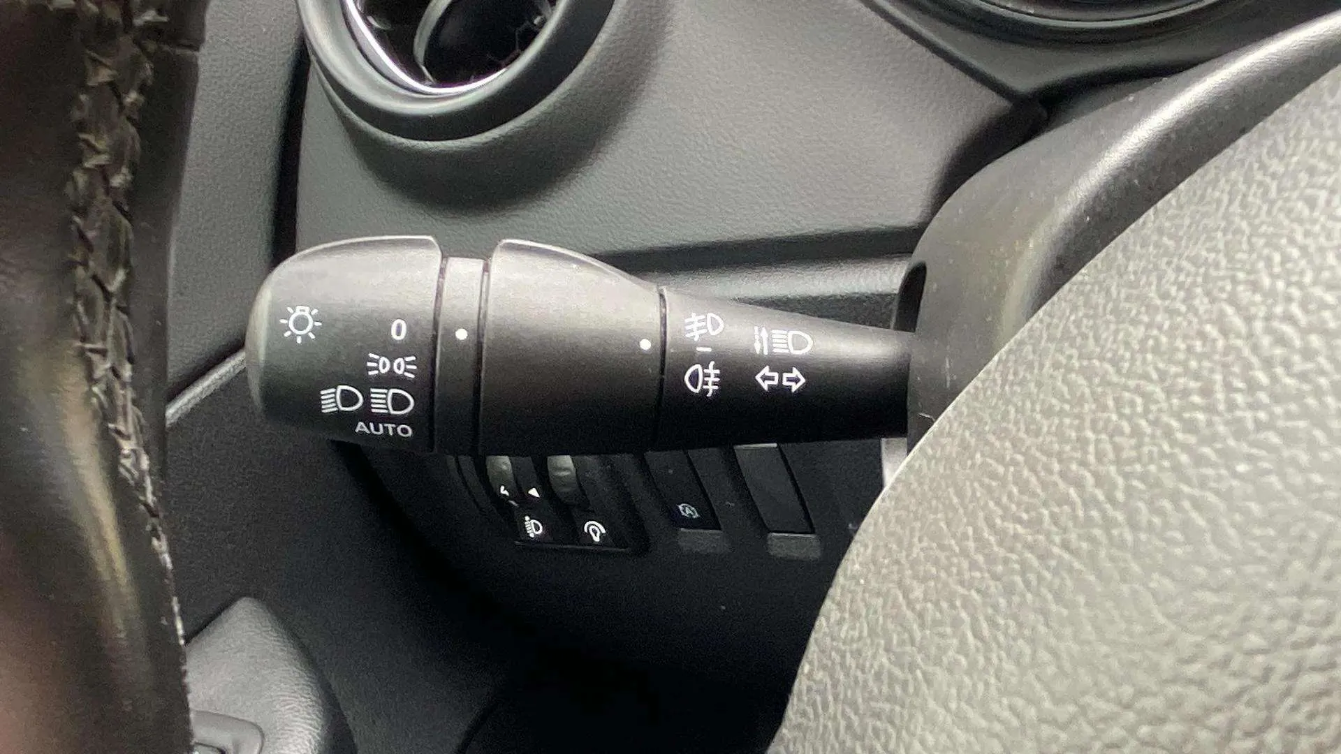Renault Captur Intens Energy TCe - foto 30