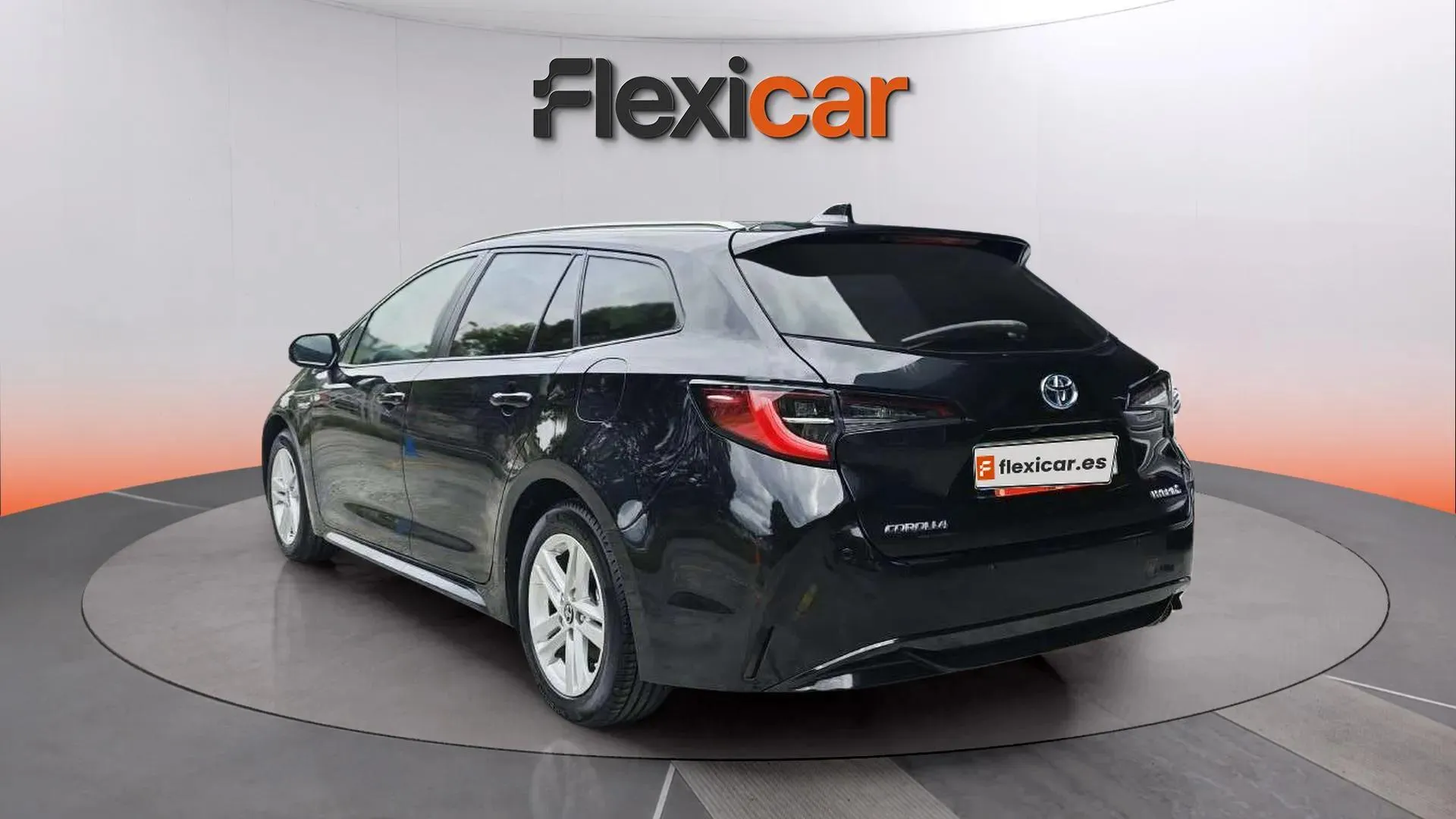 Toyota Corolla 2.0 180H Advance E-CVT Touring Sport - foto 5