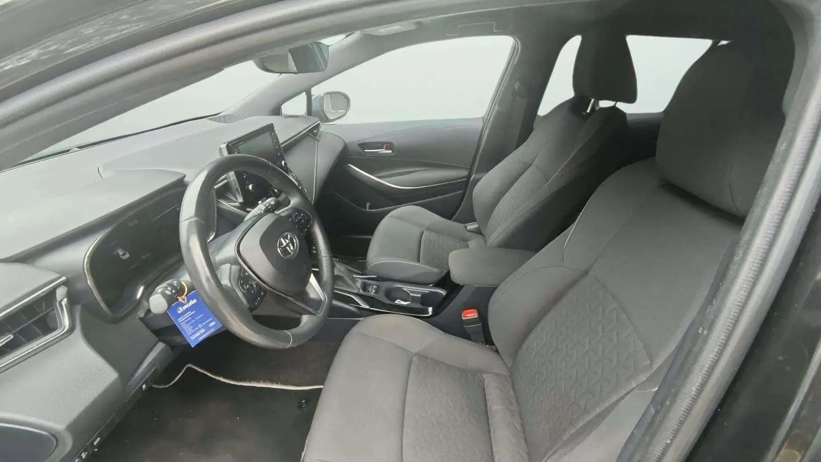 Toyota Corolla 2.0 180H Advance E-CVT Touring Sport - foto 29