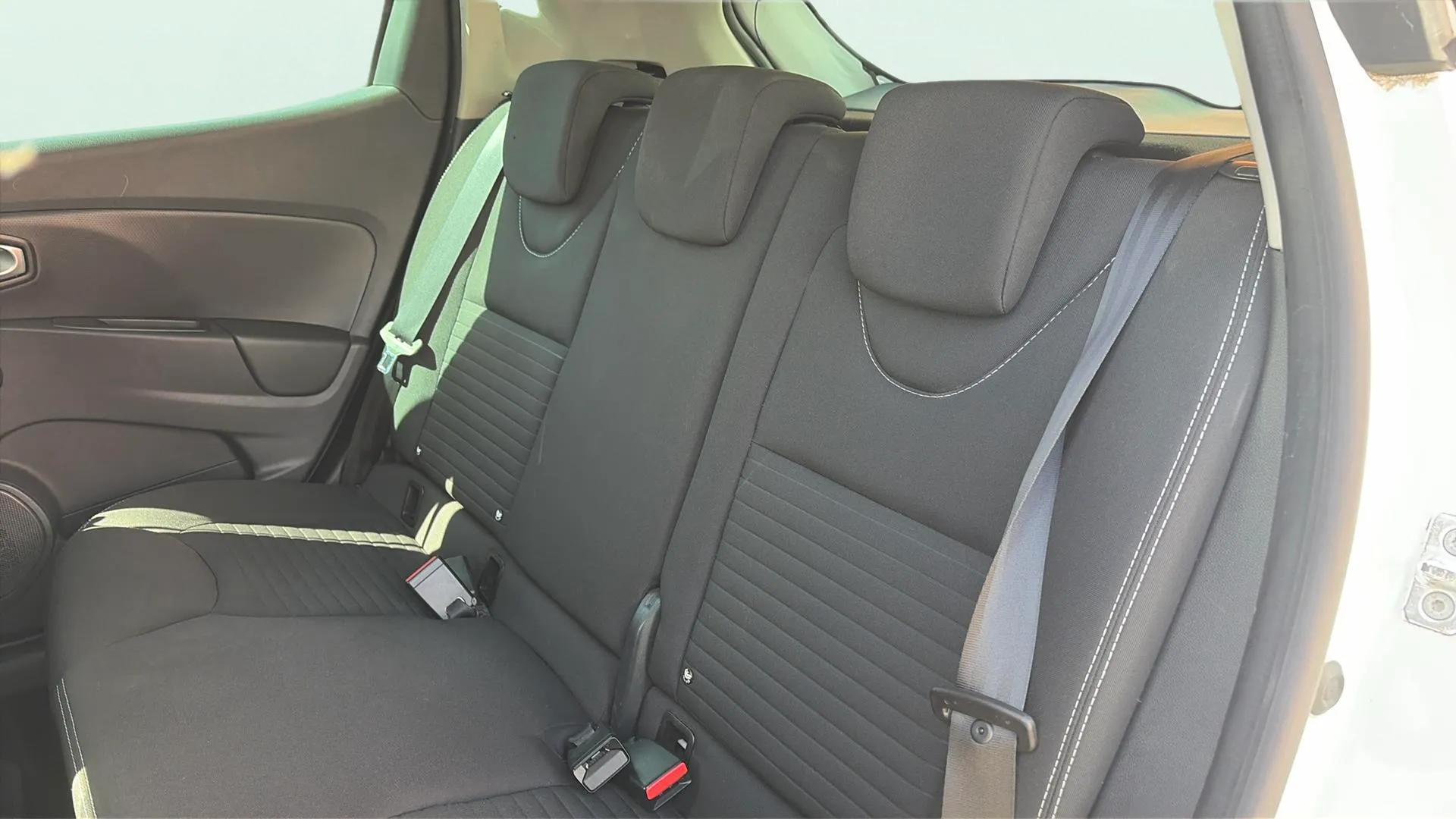 Renault Clio Limited Energy TCe - foto 12
