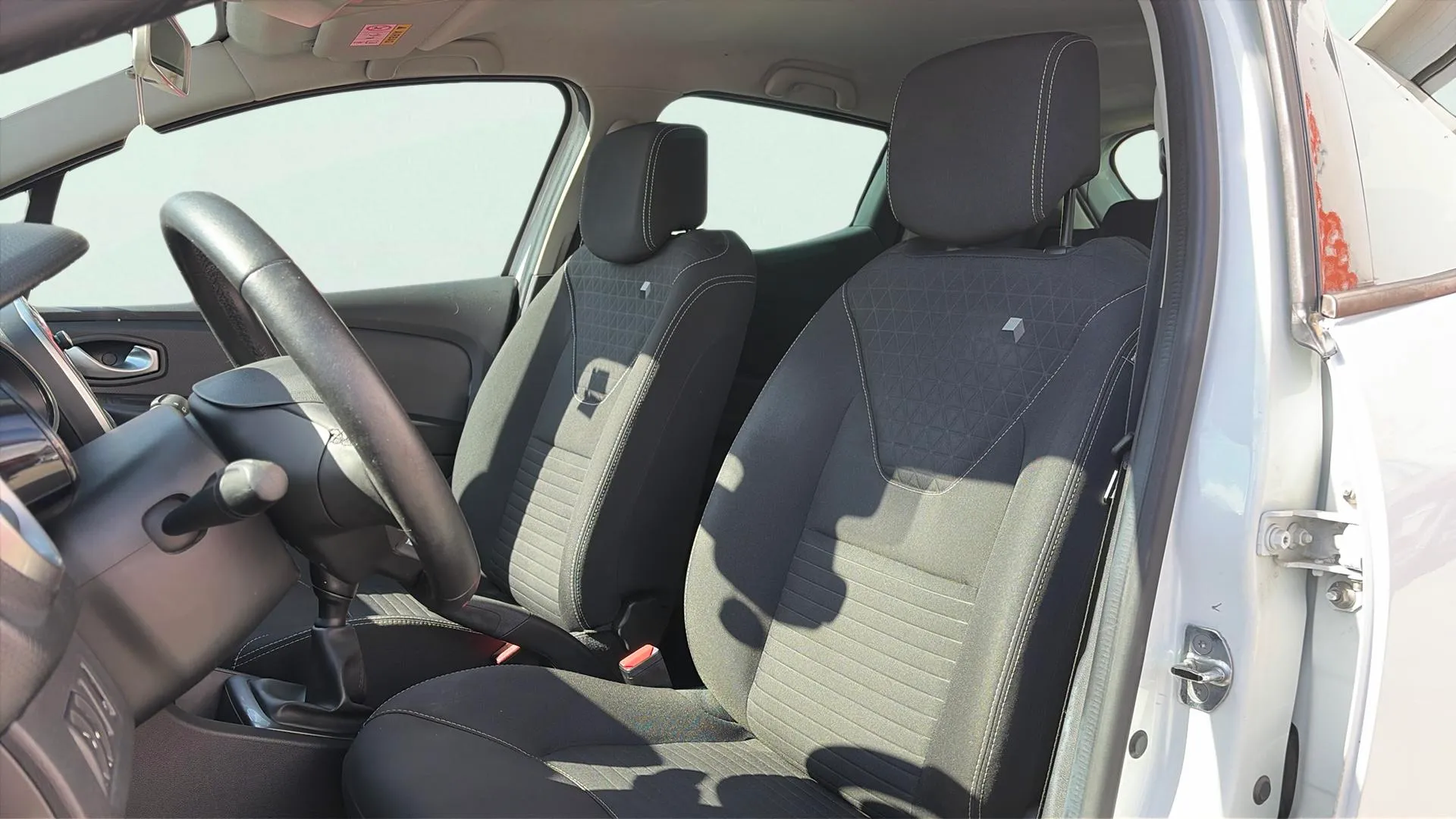 Renault Clio Limited Energy TCe - foto 11