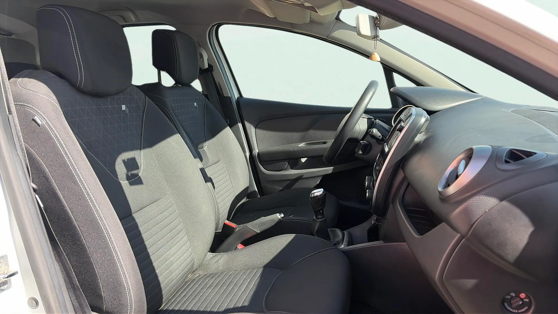 Renault Clio Limited Energy TCe - foto 10