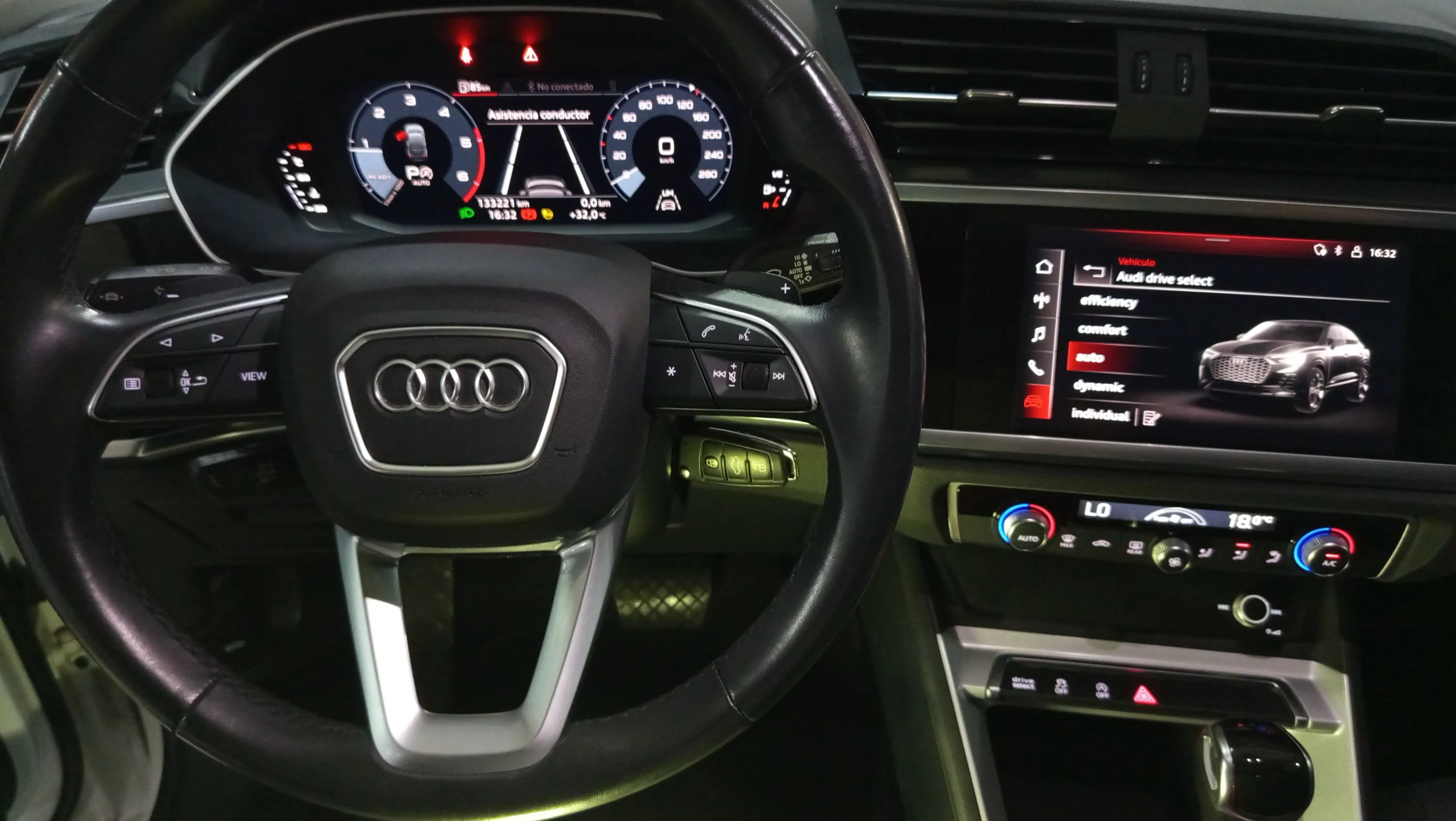 Audi Q3 35 TDI S tronic - foto 21
