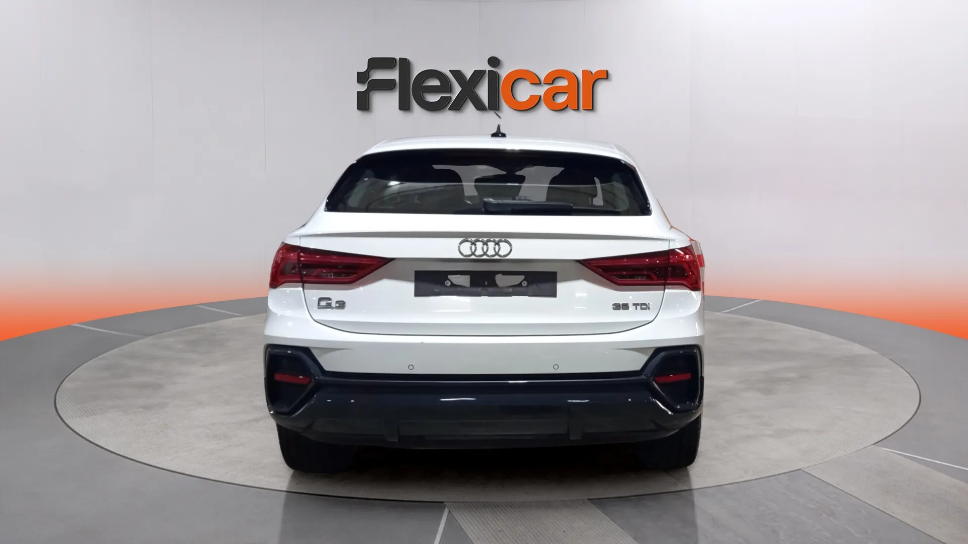 Audi Q3 35 TDI S tronic - foto 4