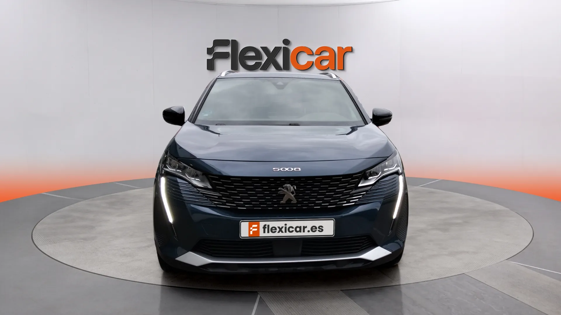 Peugeot 5008 1.5 BlueHDi Allure Pack EAT8 - foto 4