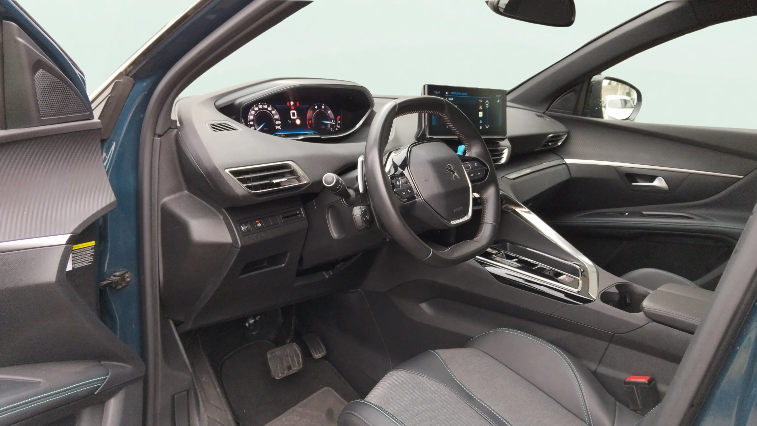 Peugeot 5008 1.5 BlueHDi Allure Pack EAT8 - foto 14