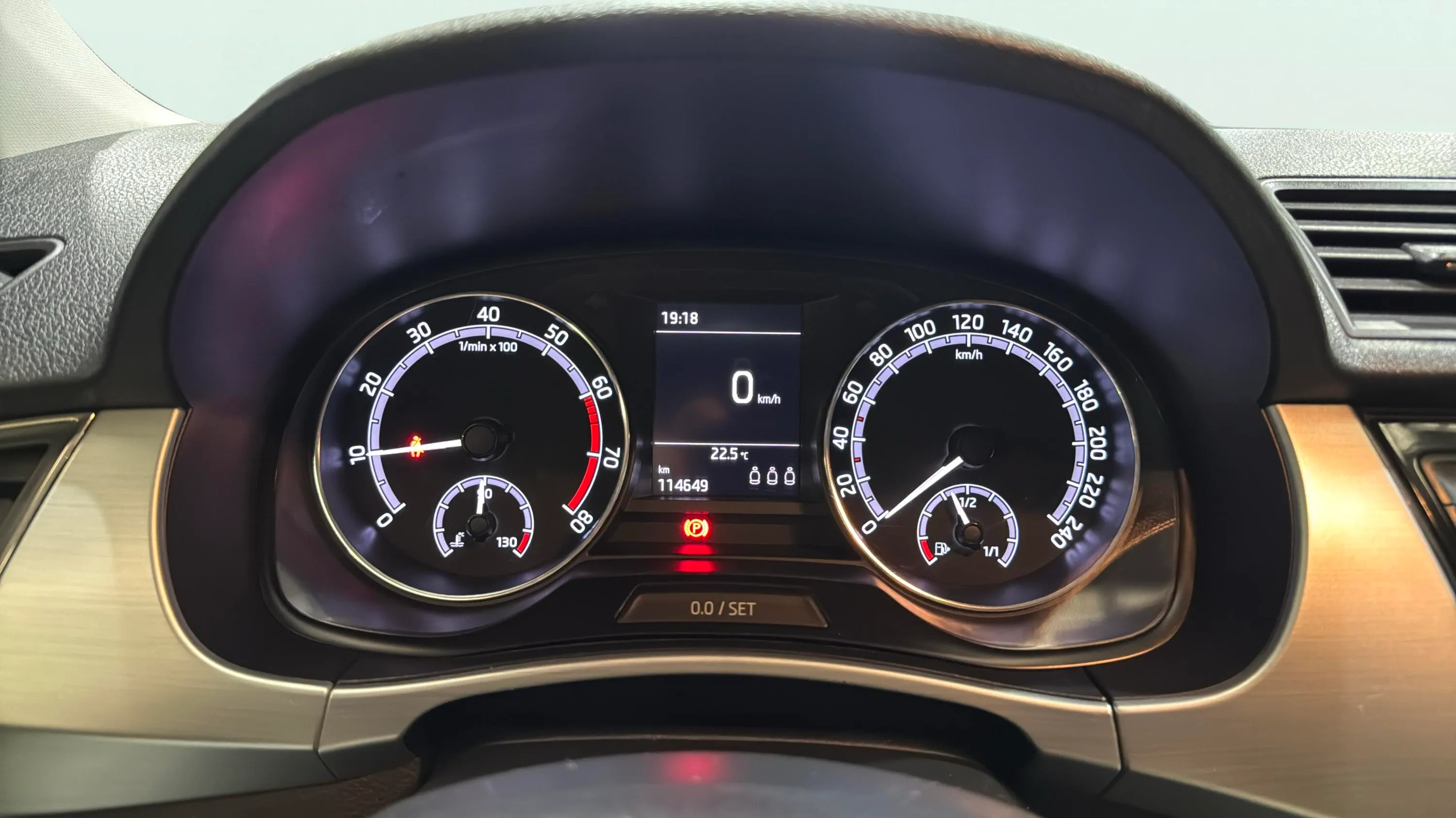 Škoda Fabia 1.0 TSI Ambition - foto 21