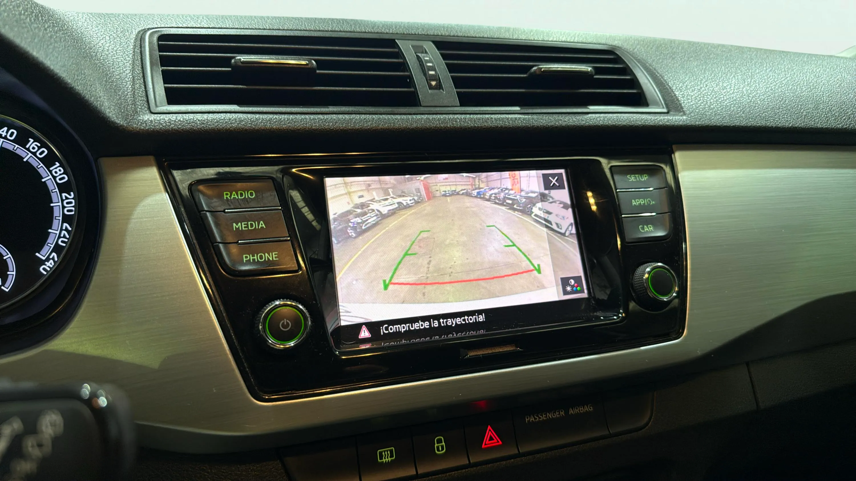 Škoda Fabia 1.0 TSI Ambition - foto 15