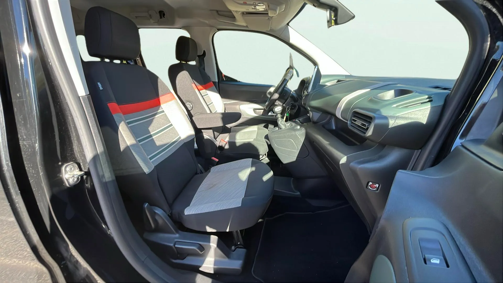 Citroën Berlingo Talla XL BlueHDi 130 Shine 7 plazas - foto 13