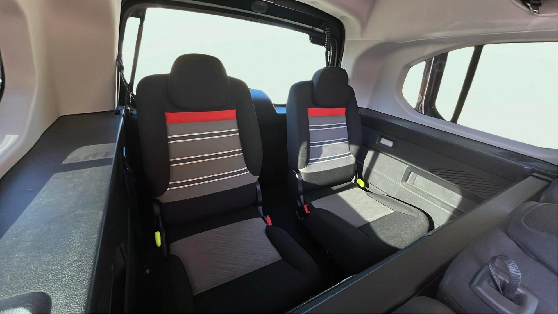 Citroën Berlingo Talla XL BlueHDi 130 Shine 7 plazas - foto 15
