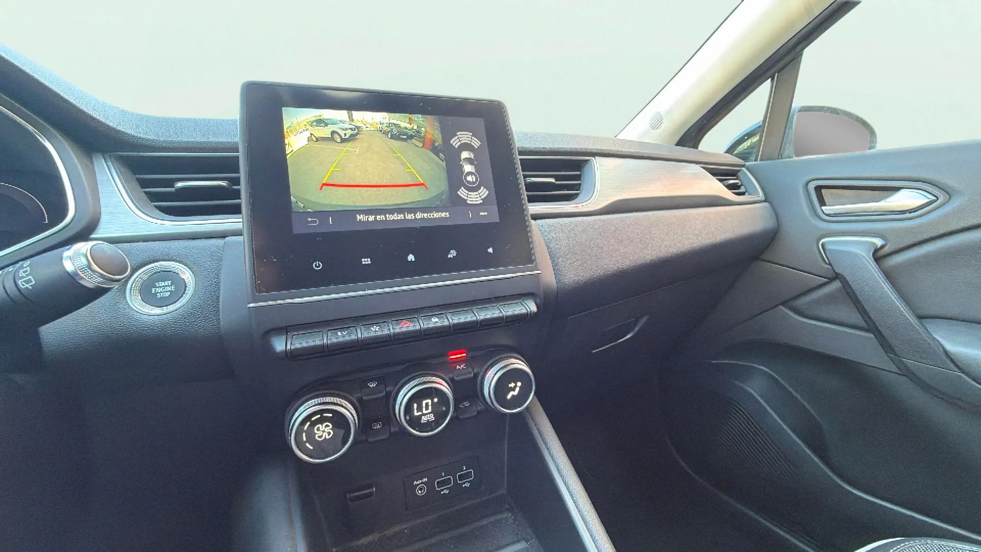 Renault Captur Zen E-Tech Híbrido enchufable - foto 18
