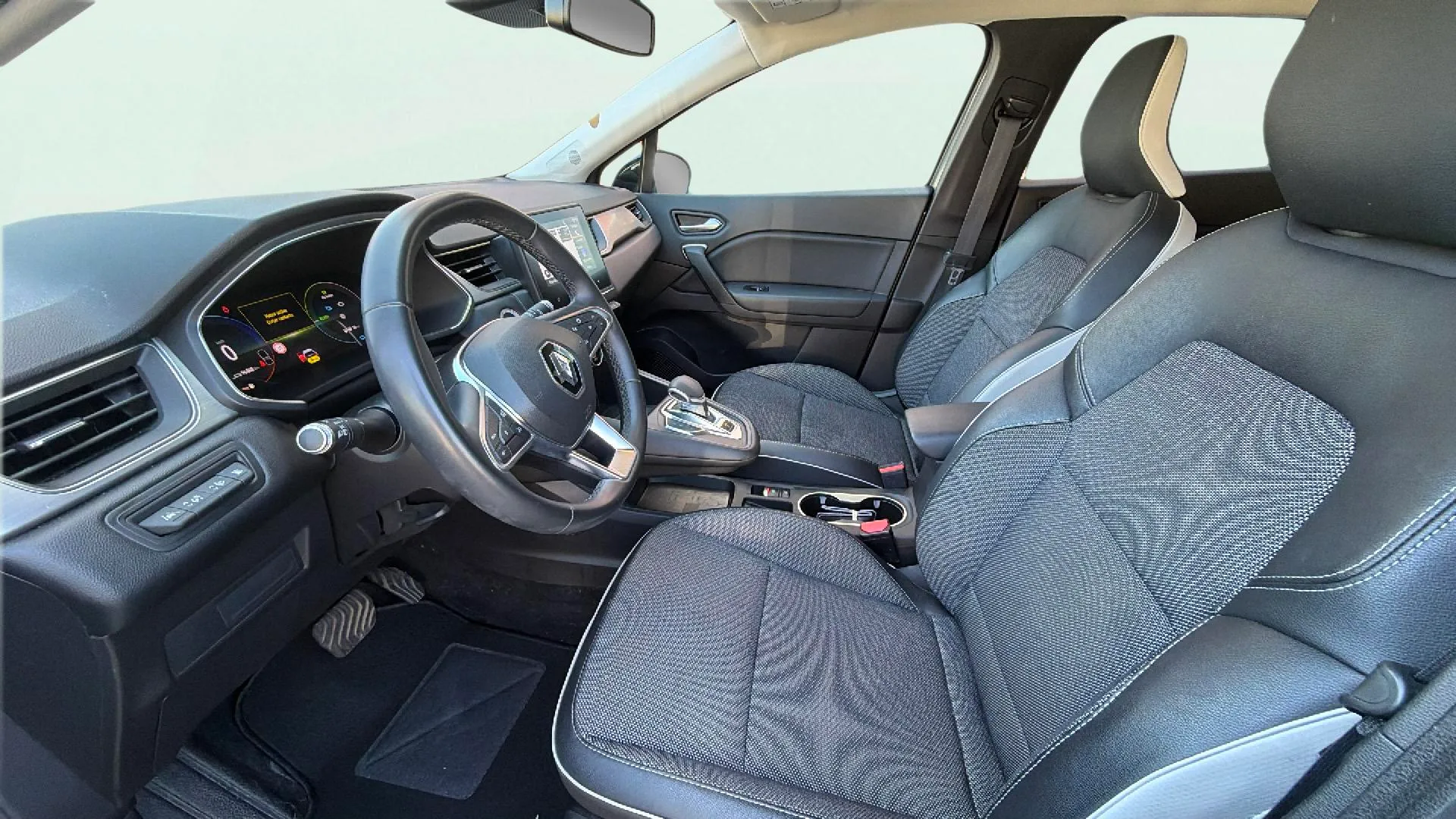 Renault Captur Zen E-Tech Híbrido enchufable - foto 10