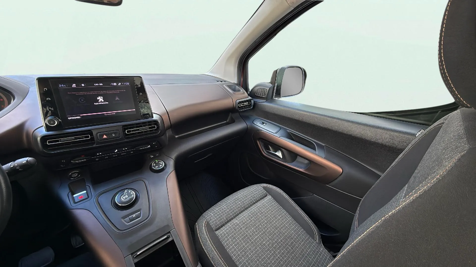 Peugeot Rifter GT Standard PureTech EAT8 - foto 16