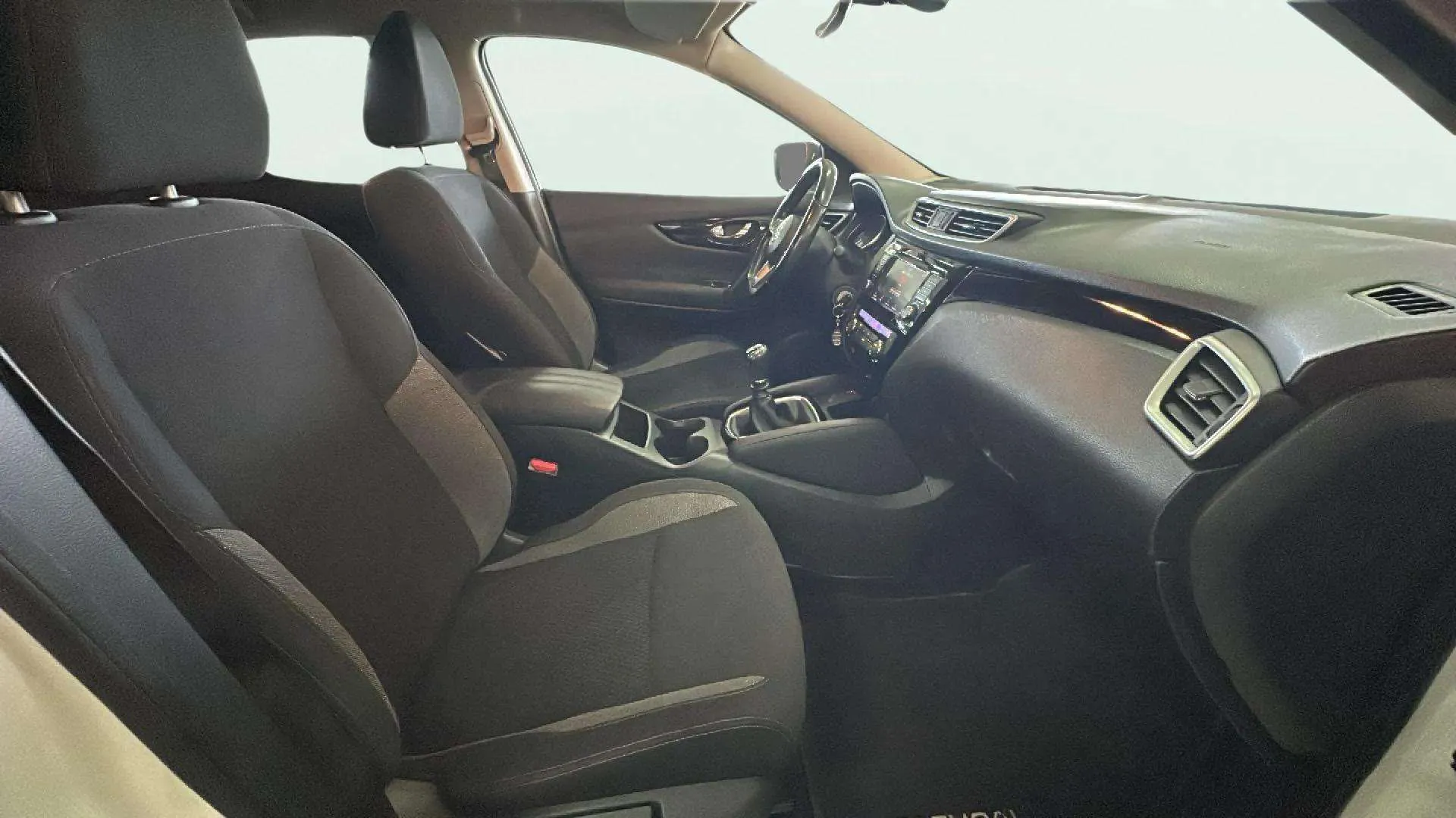 Nissan Qashqai DIG-T E6D Acenta - foto 21