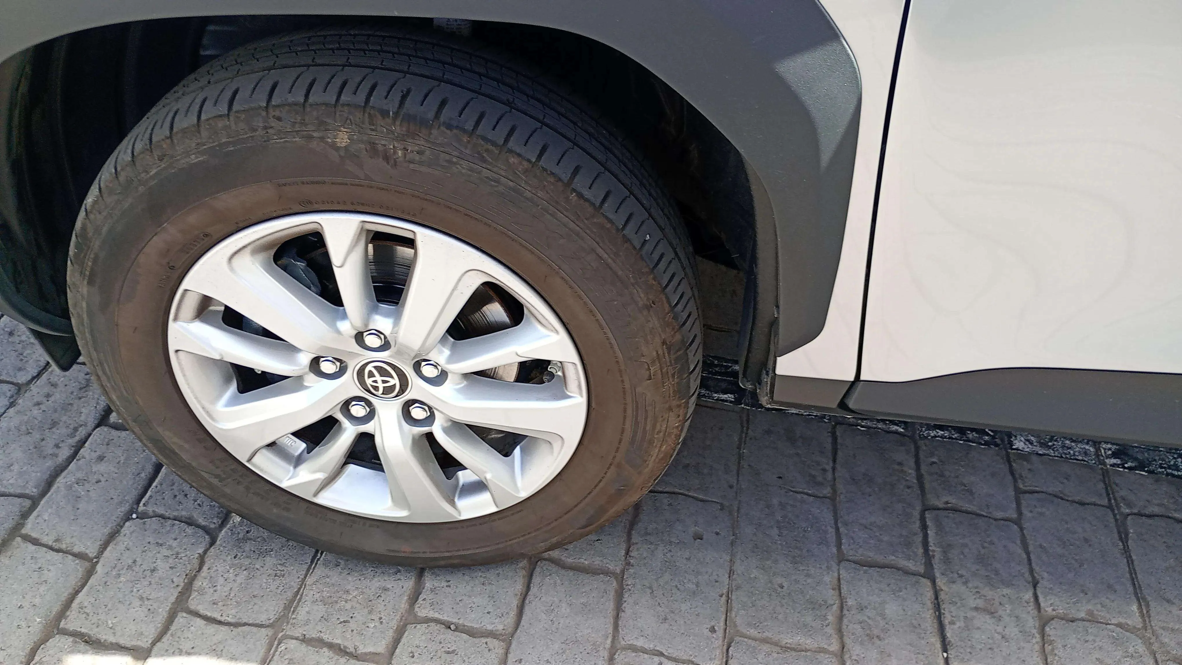Toyota Yaris Cross 1.5 120H Active Plus - foto 18