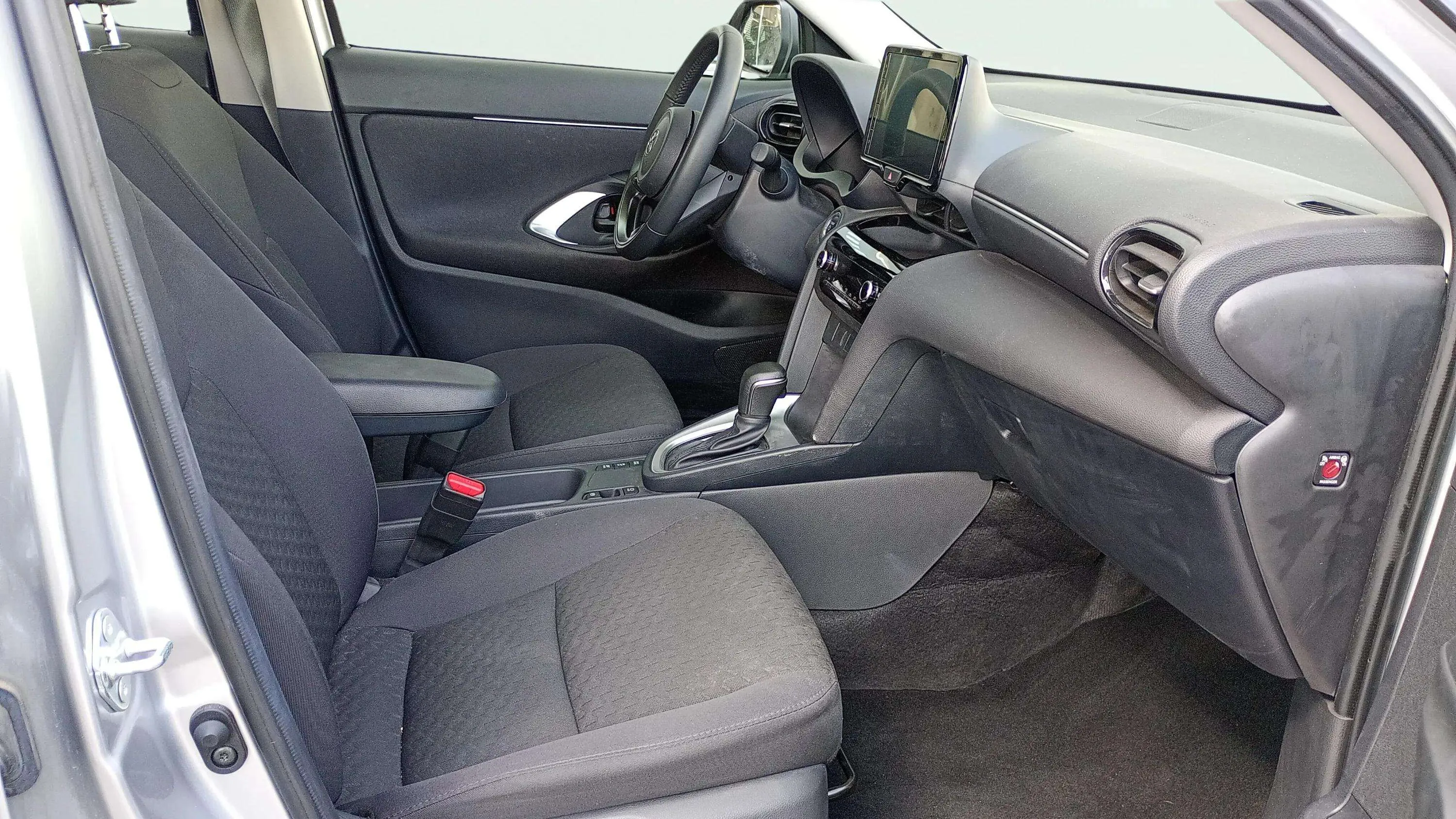 Toyota Yaris Cross 1.5 120H Active Plus - foto 9