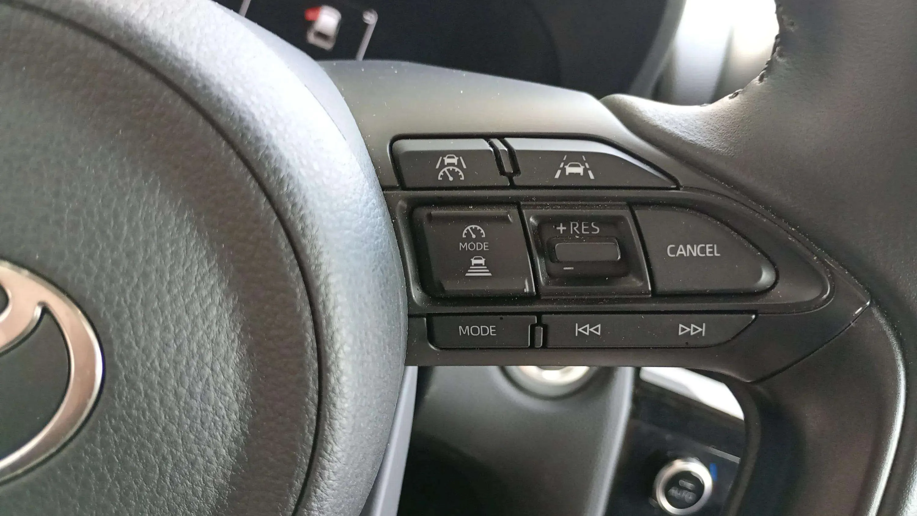 Toyota Yaris Cross 1.5 120H Active Plus - foto 14