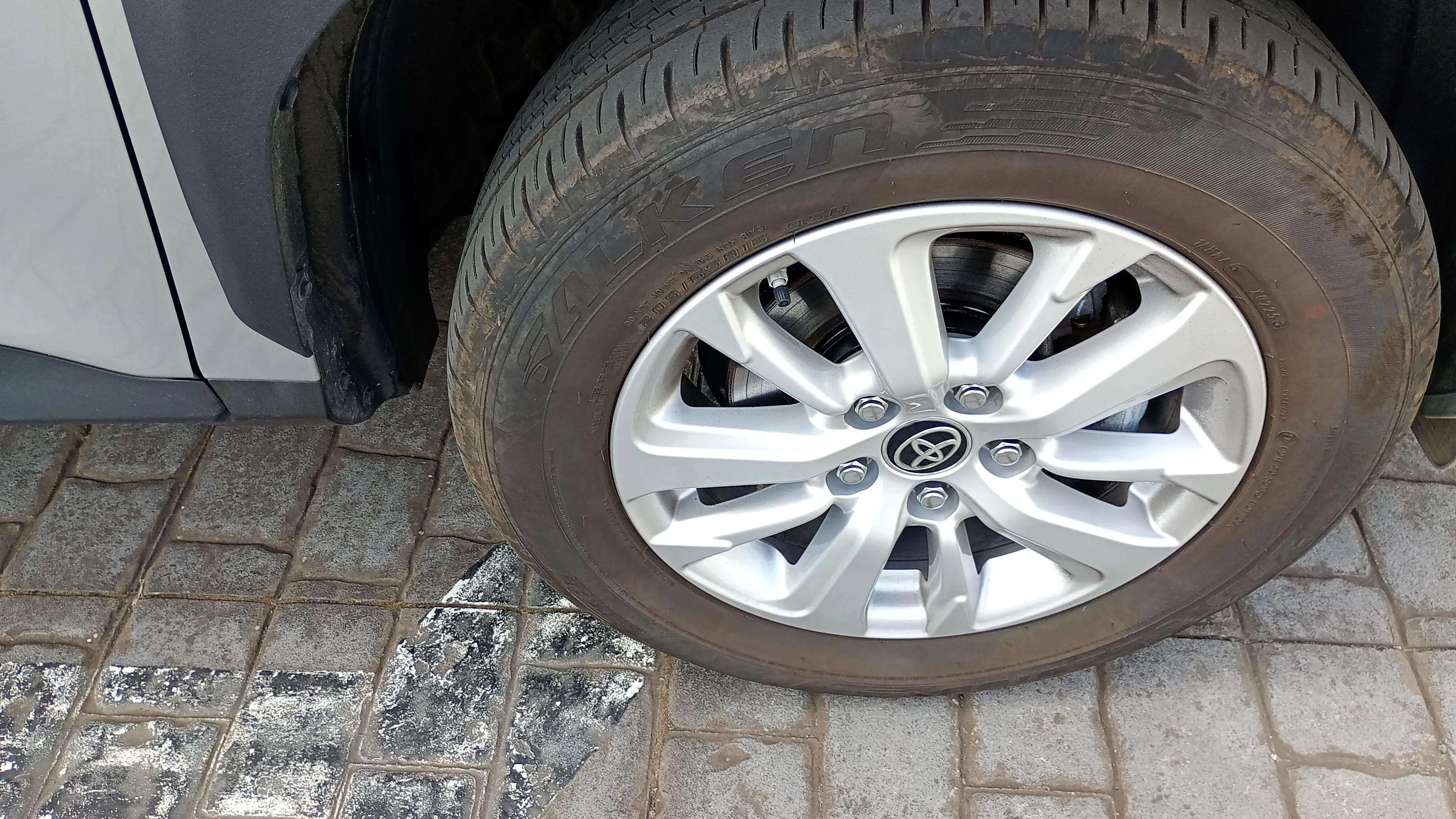 Toyota Yaris Cross 1.5 120H Active Plus - foto 15