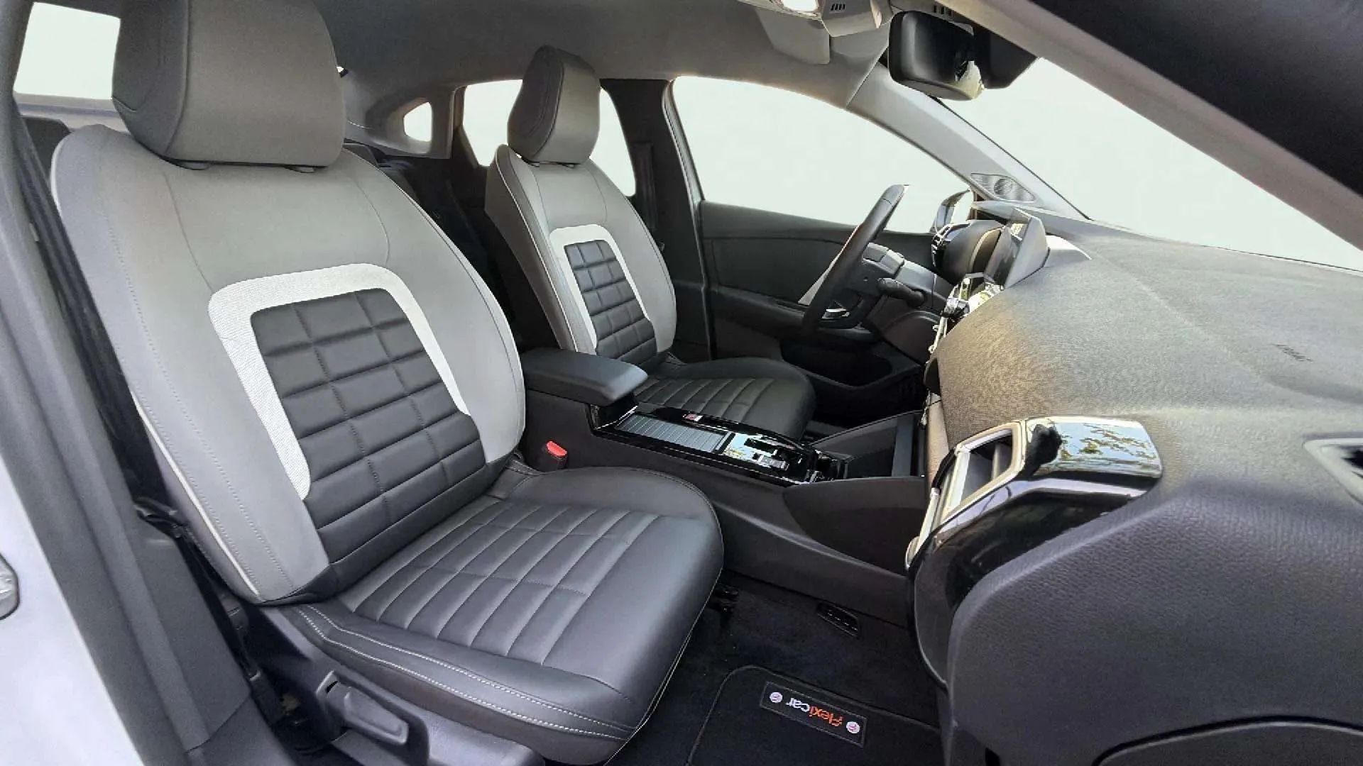 Citroën C4 X Hybrid 145 ë-DCS6 Max - foto 9