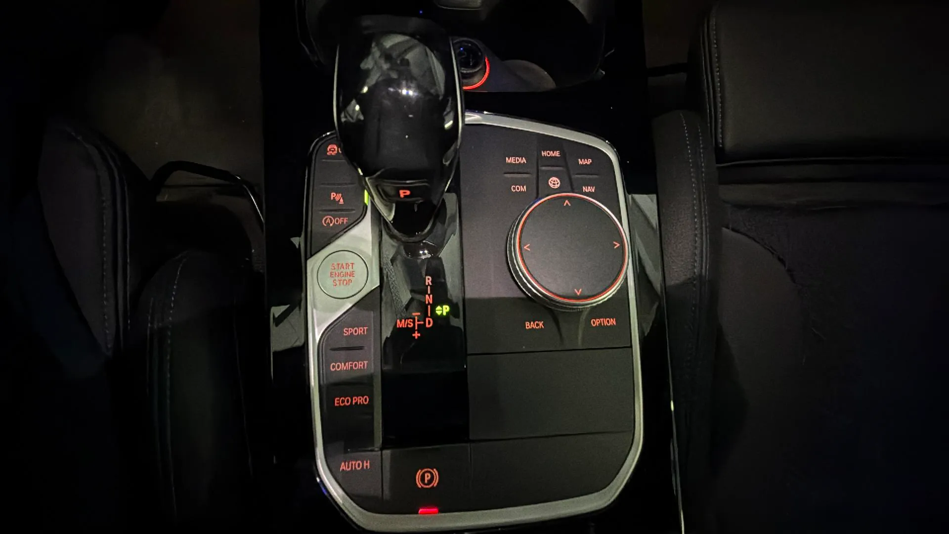 BMW Serie 1 118i - foto 23