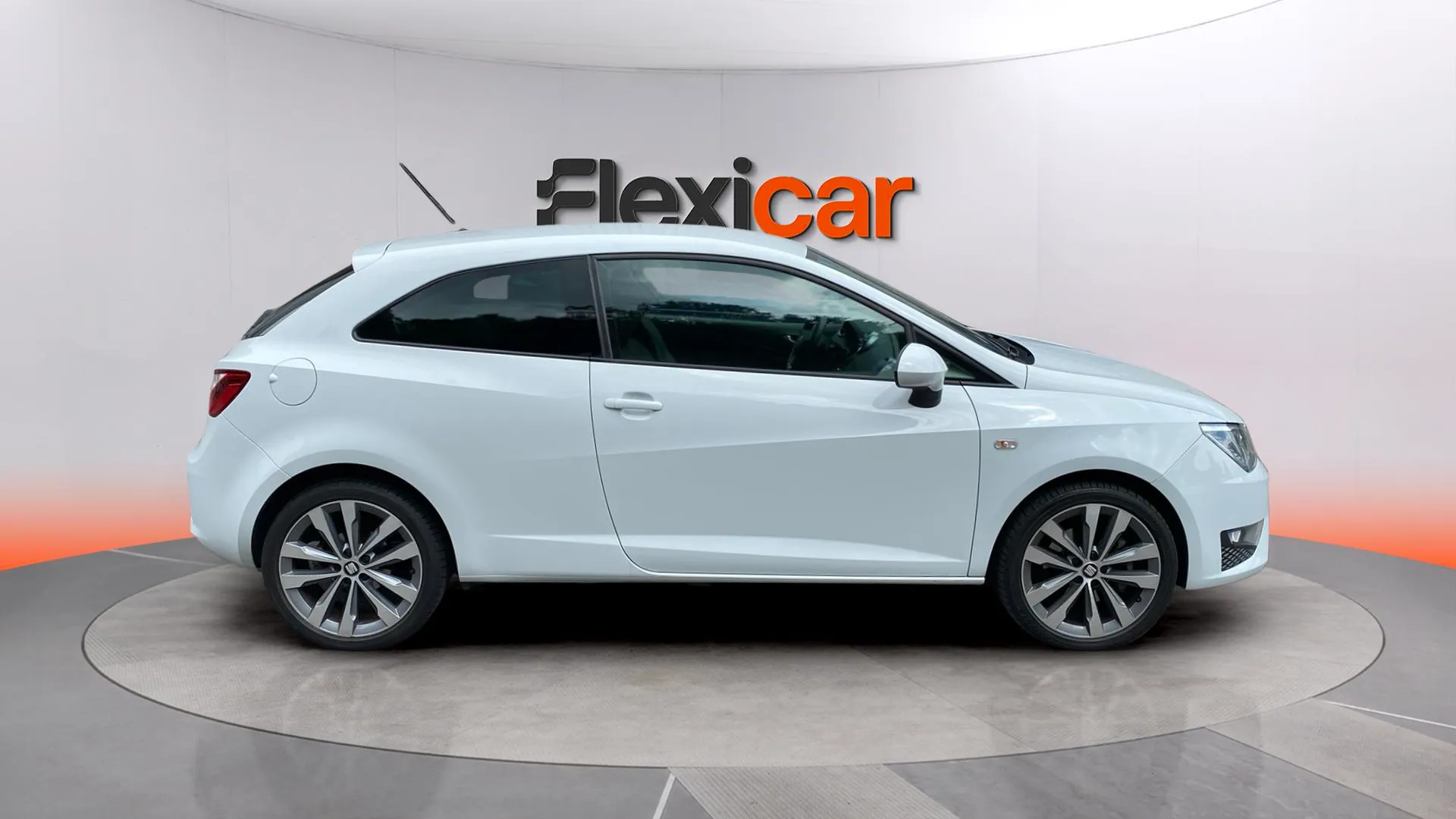 SEAT Ibiza SC 1.0 Ecotsi FR - foto 2