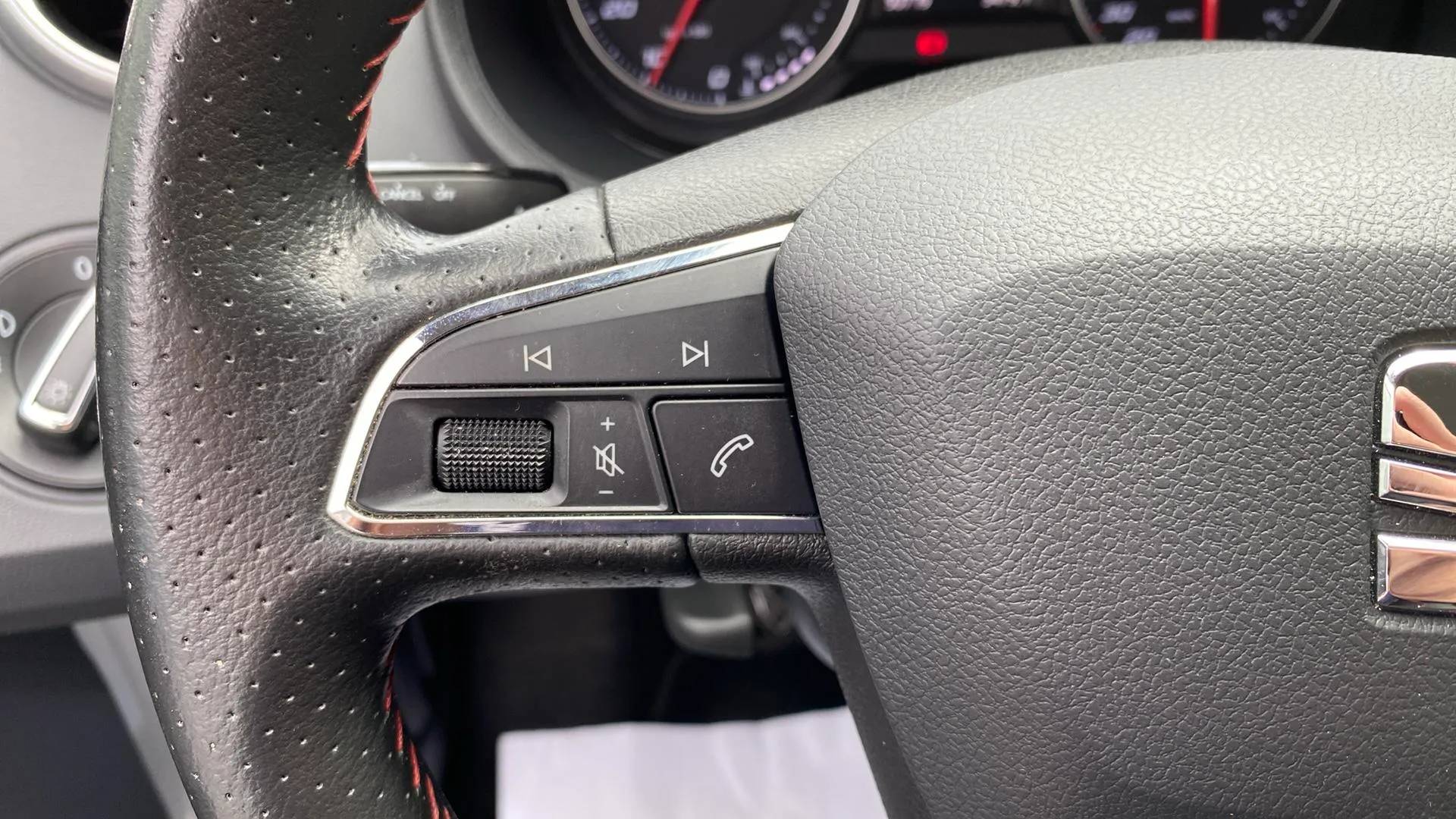 SEAT Ibiza SC 1.0 Ecotsi FR - foto 15