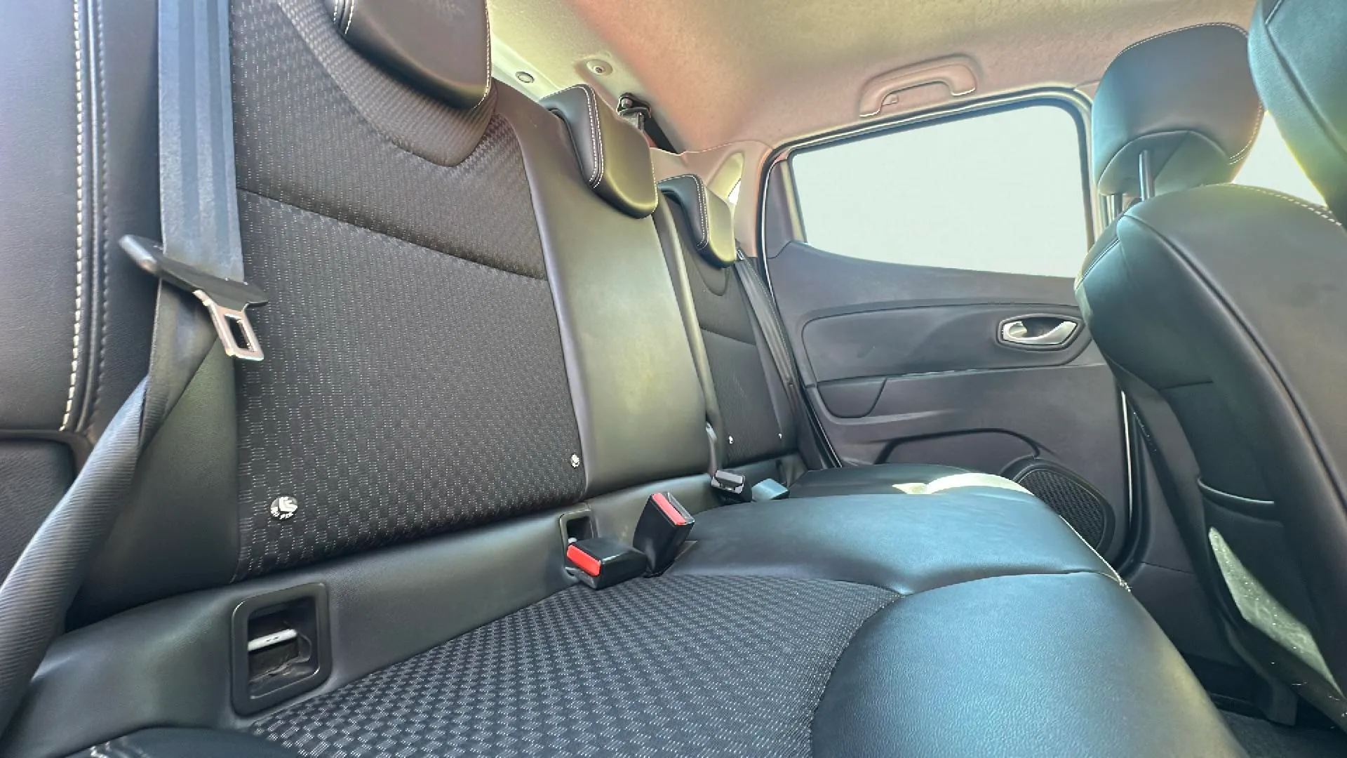 Renault Clio Business Energy dCi - foto 16
