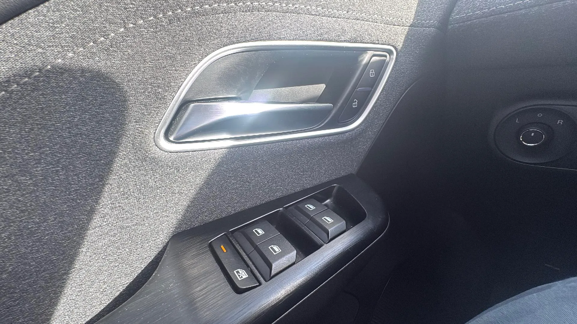 MG ZS Hybrid+ Comfort - foto 17
