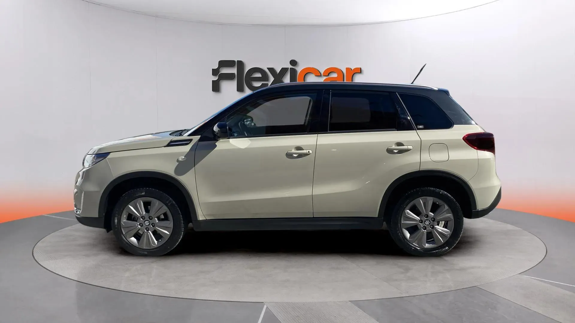 Suzuki Vitara 1.4 T GLE 4WD Mild Hybrid - foto 4