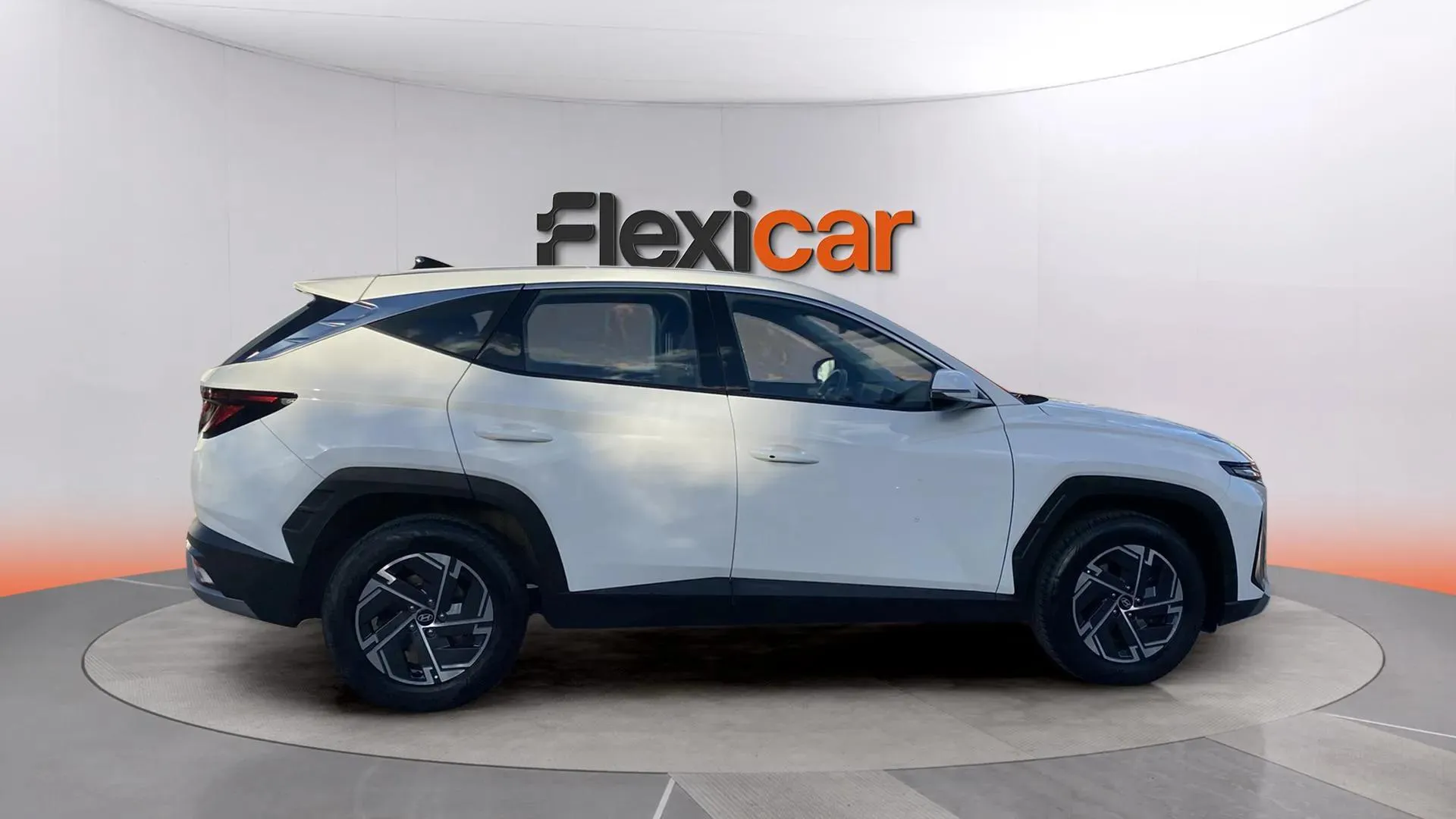 Hyundai Tucson 1.6 CRDi Klass - foto 10