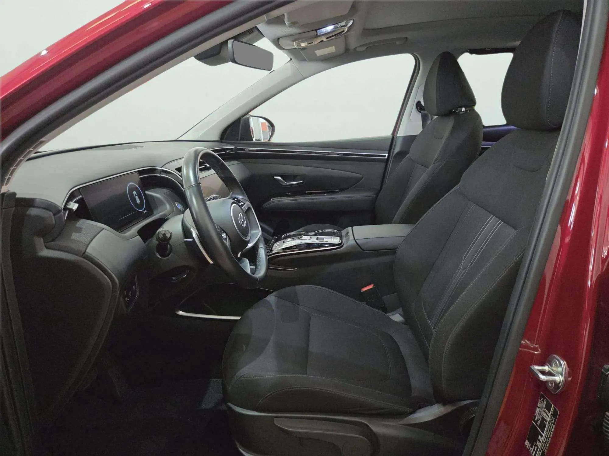 Hyundai Tucson 1.6 T-GDi 48V Tecno DCT 2C - foto 11