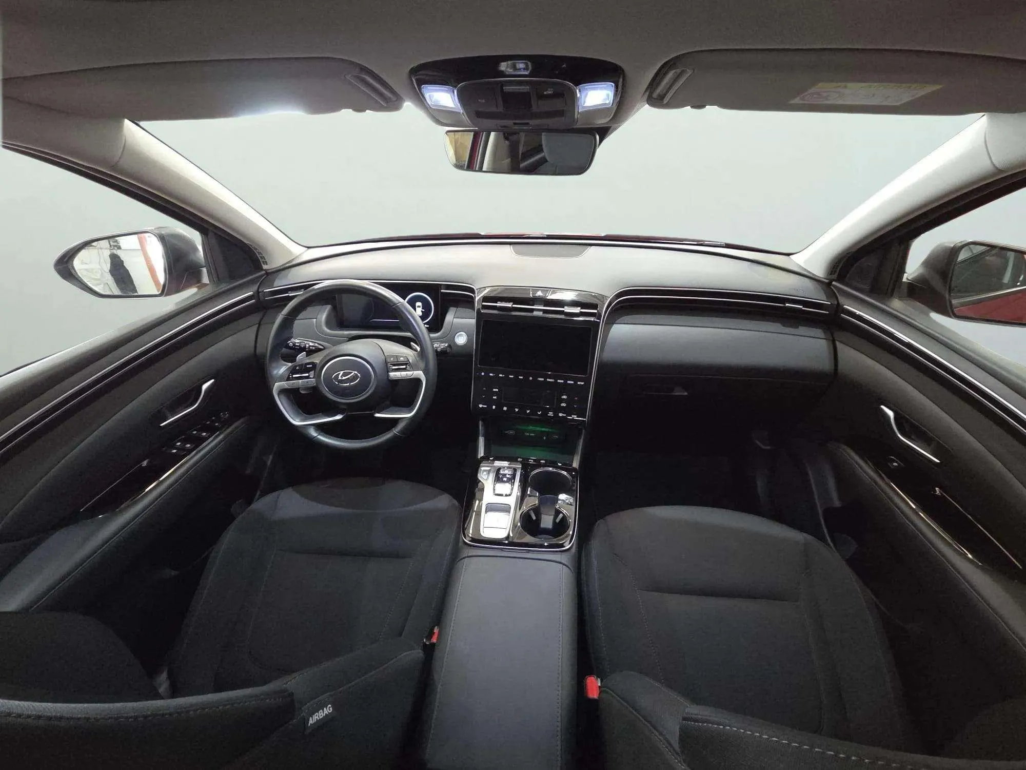 Hyundai Tucson 1.6 T-GDi 48V Tecno DCT 2C - foto 17