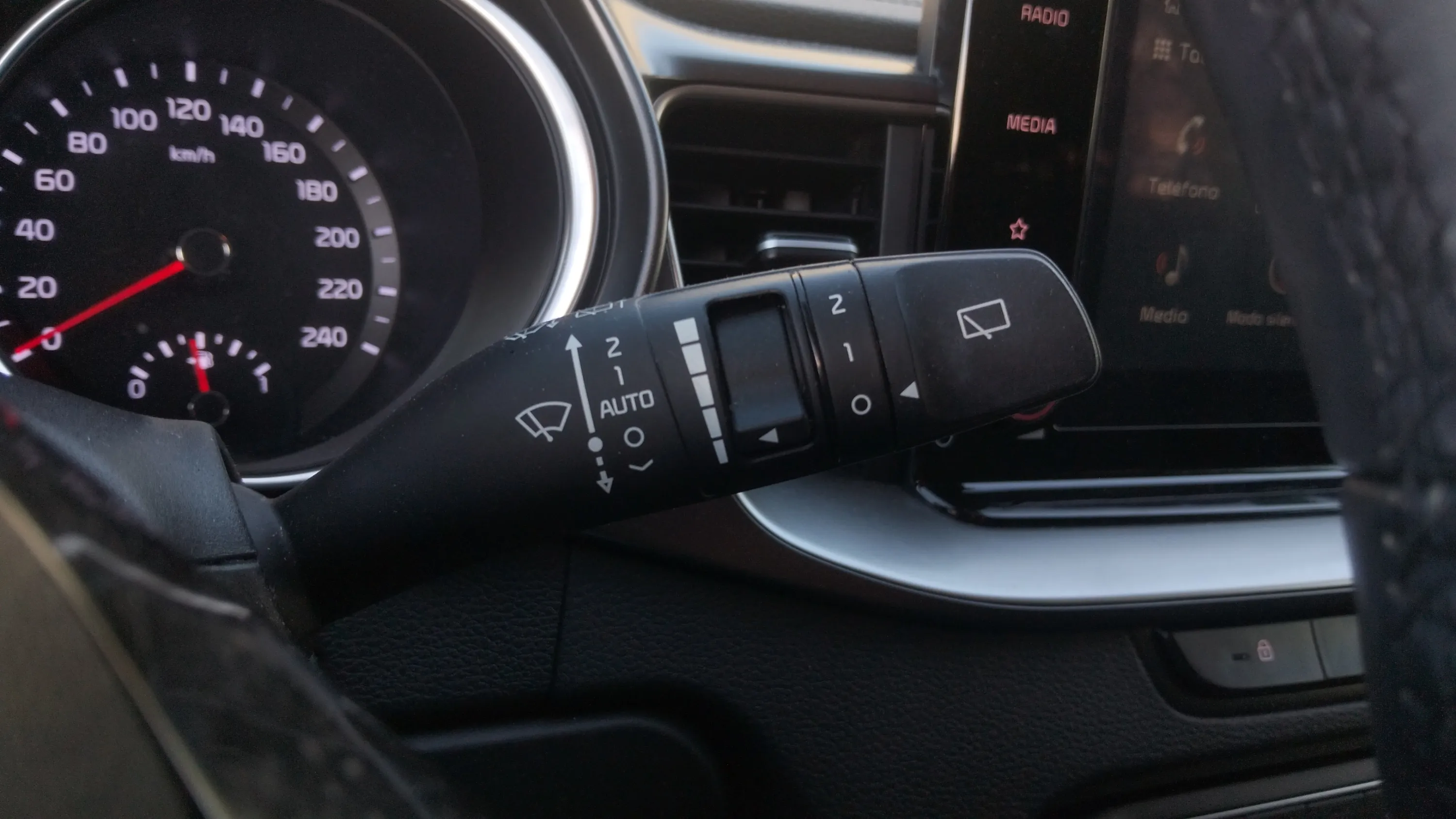 Kia Ceed 1.0 T-GDi Concept - foto 22