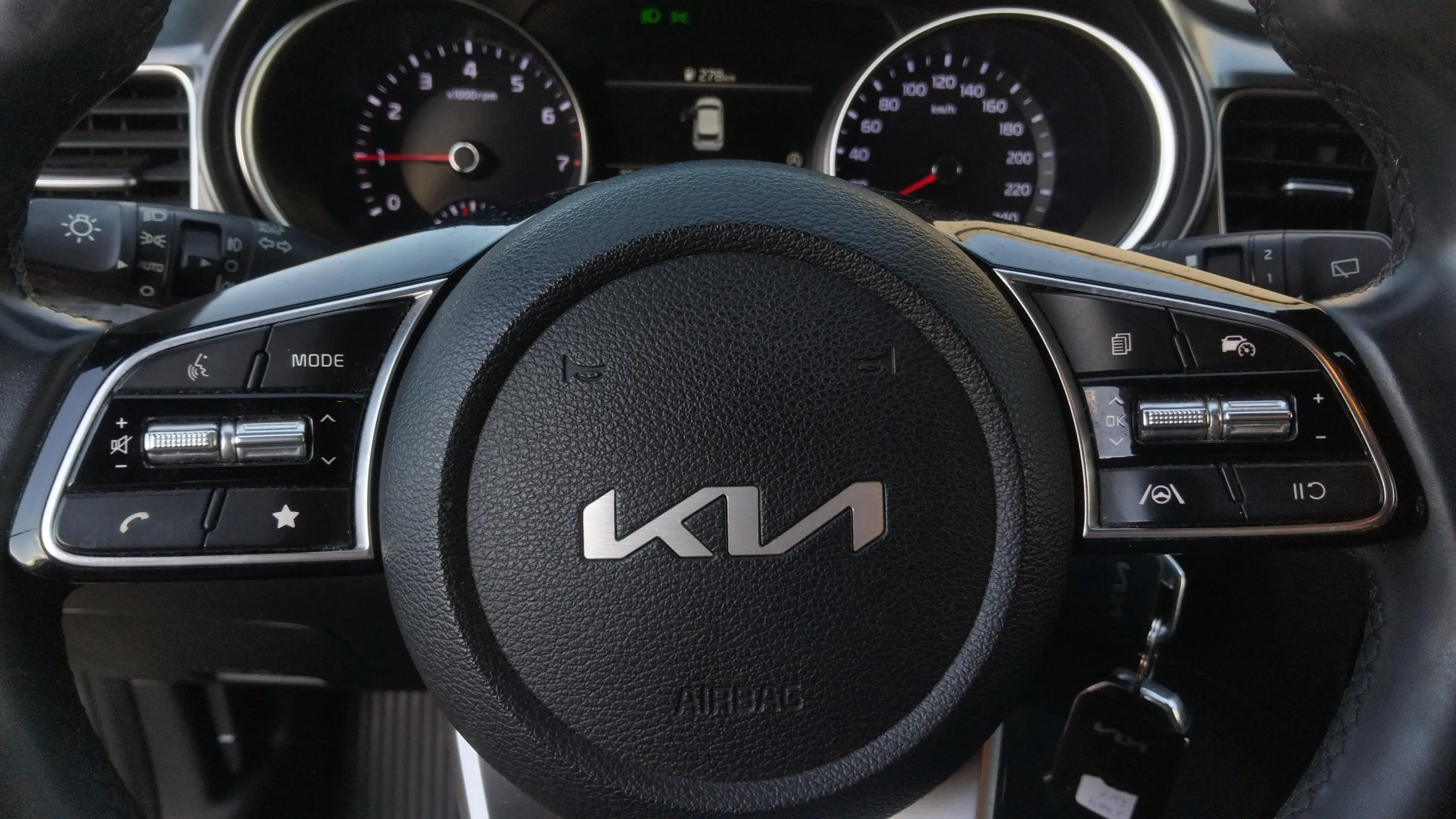Kia Ceed 1.0 T-GDi Concept - foto 20