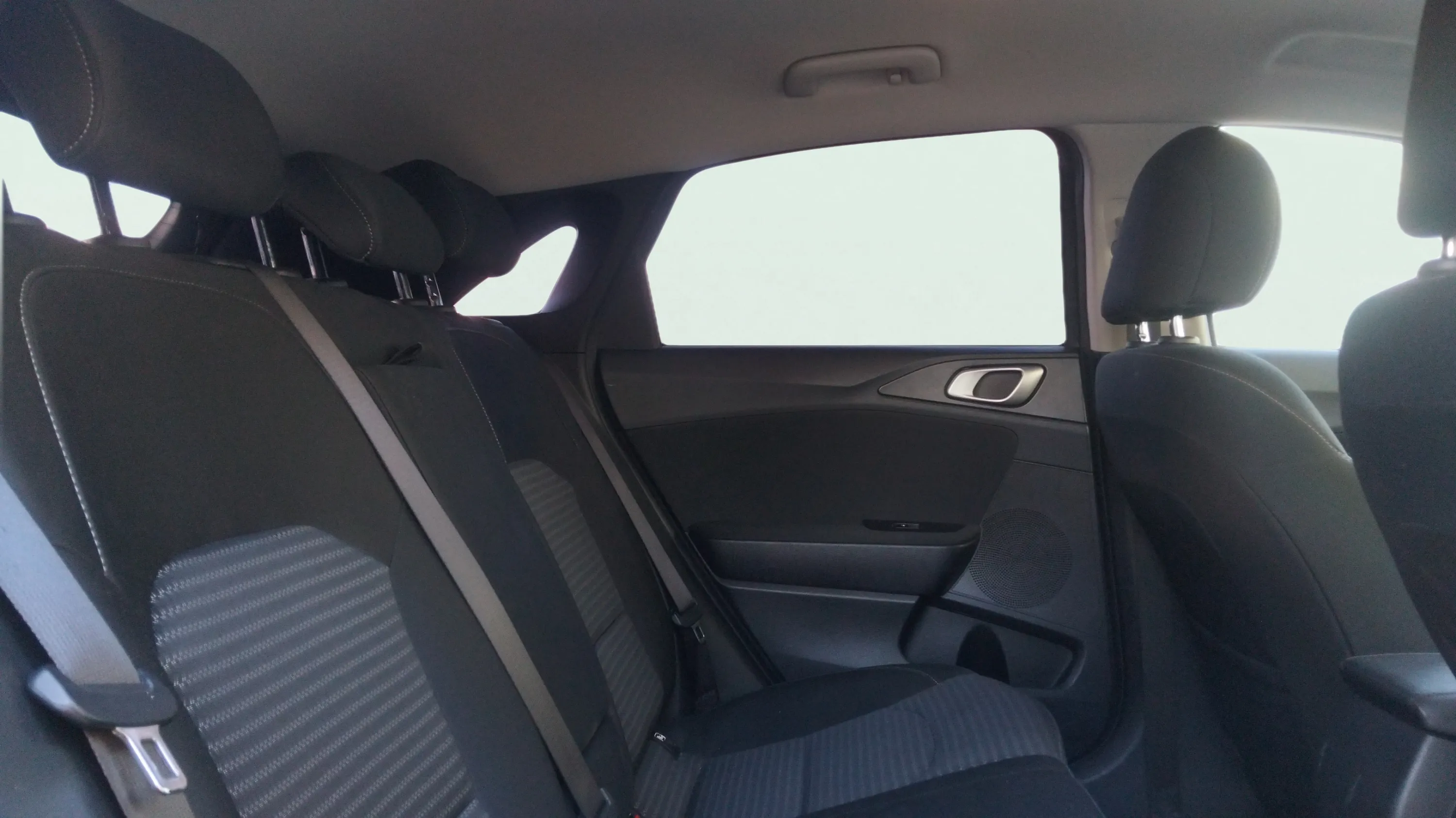 Kia Ceed 1.0 T-GDi Concept - foto 11