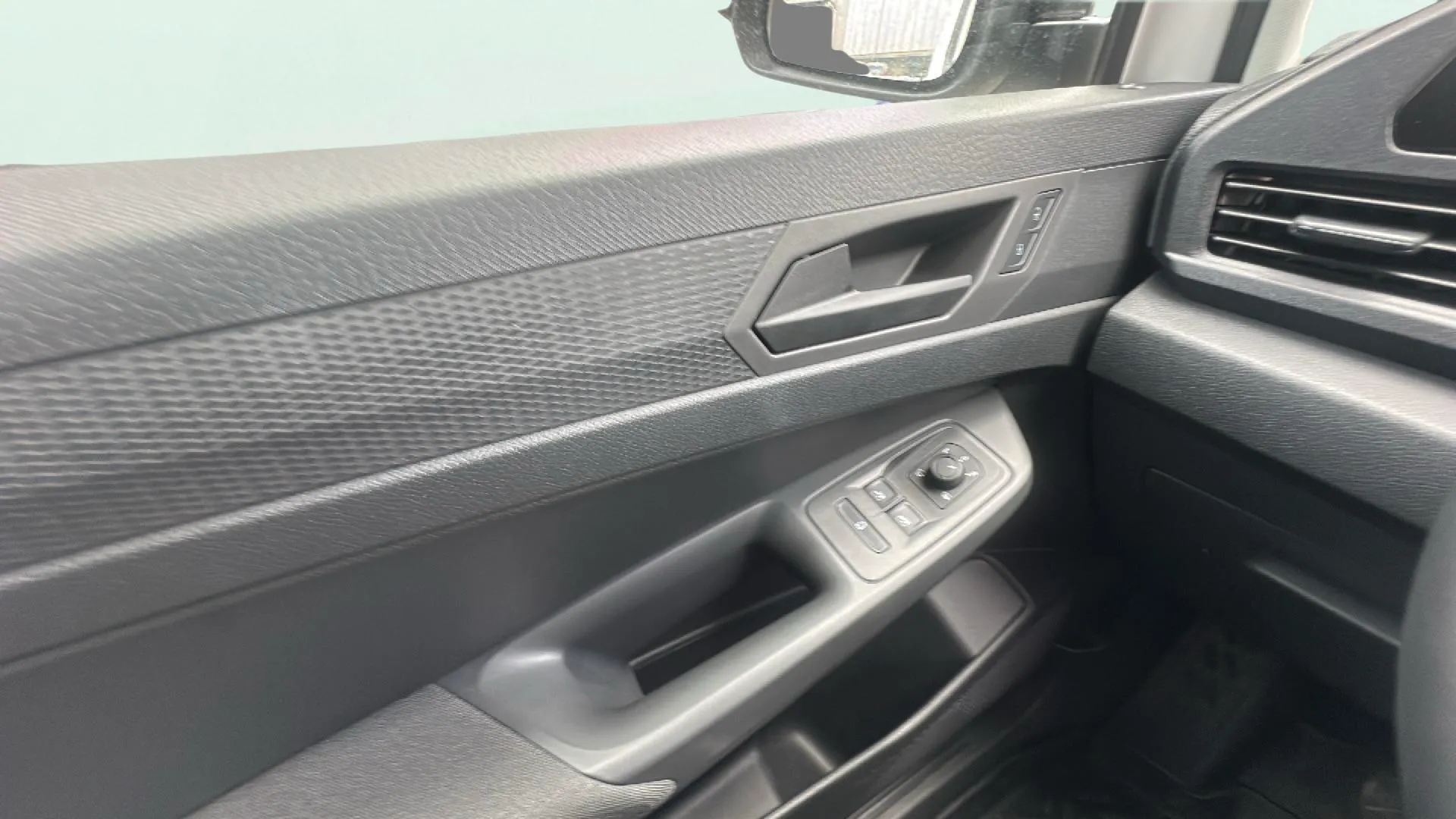 Volkswagen Caddy Origin 2.0 TDI - foto 25