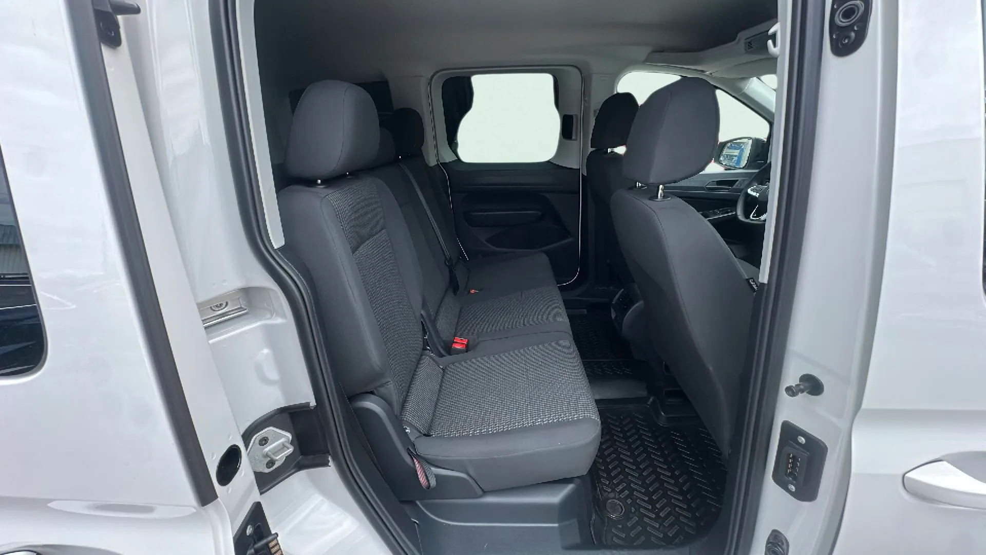 Volkswagen Caddy Origin 2.0 TDI - foto 18