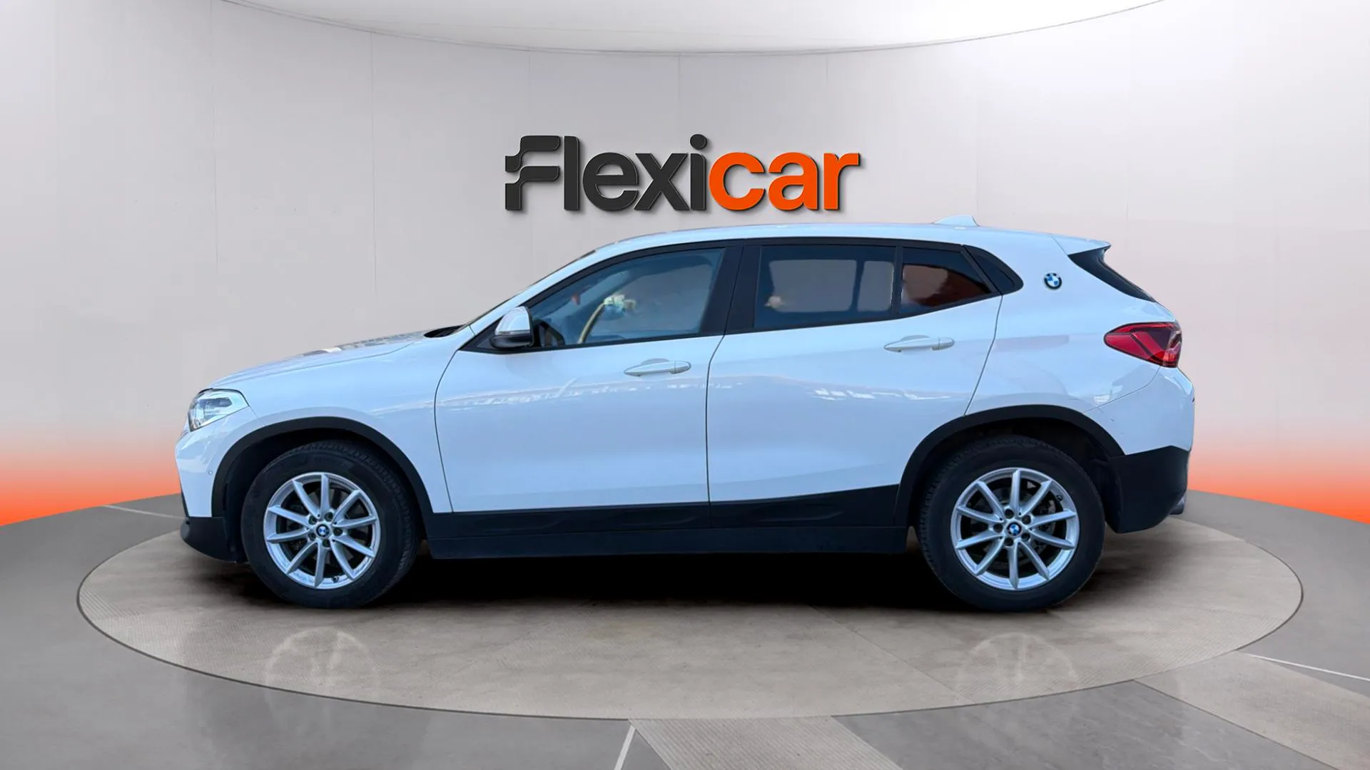 BMW X2 sDrive18d - foto 4