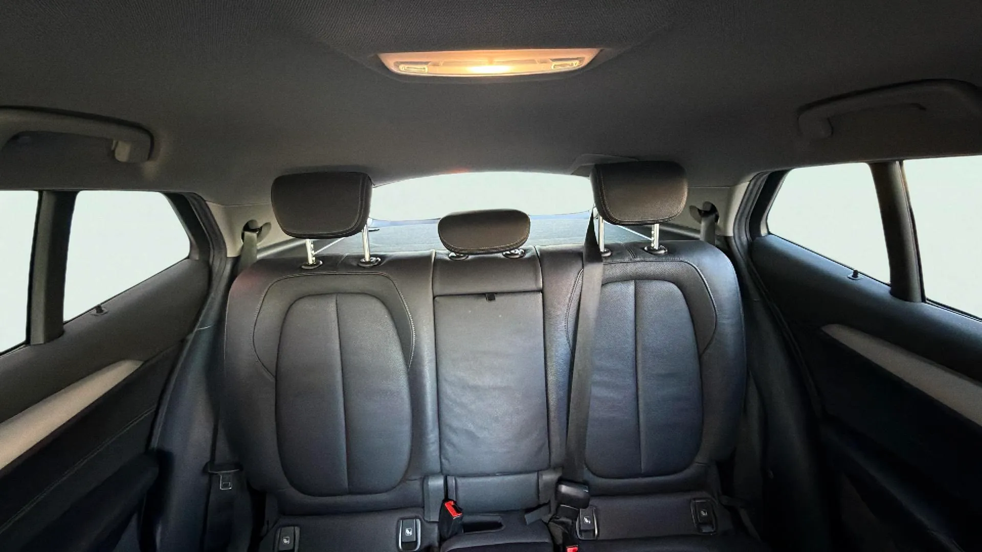 BMW X2 sDrive18d - foto 13
