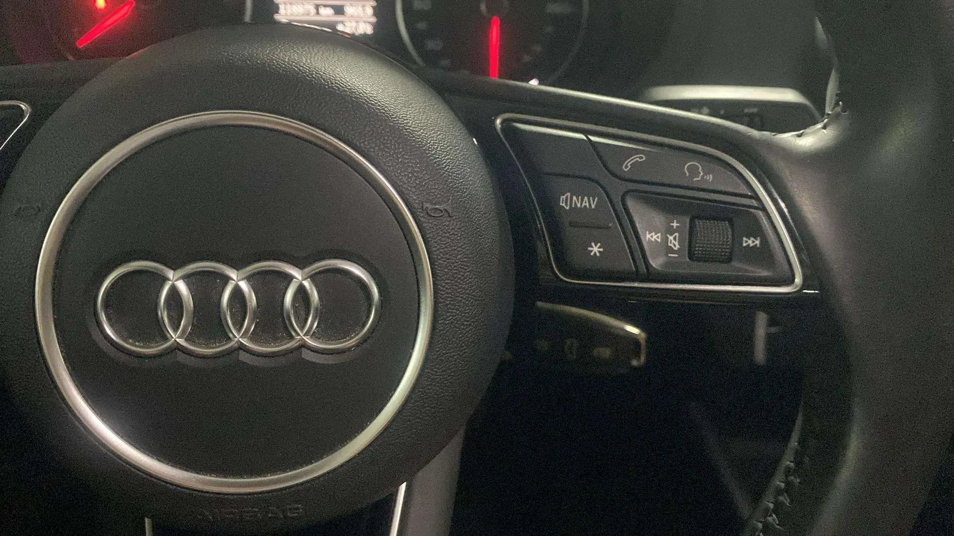 Audi A3 1.6TDI - foto 12