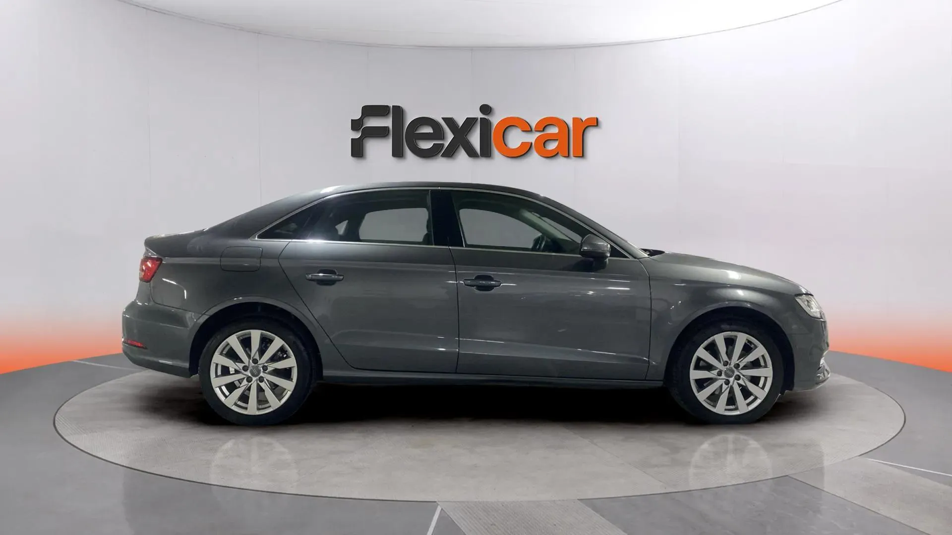 Audi A3 1.6TDI - foto 8