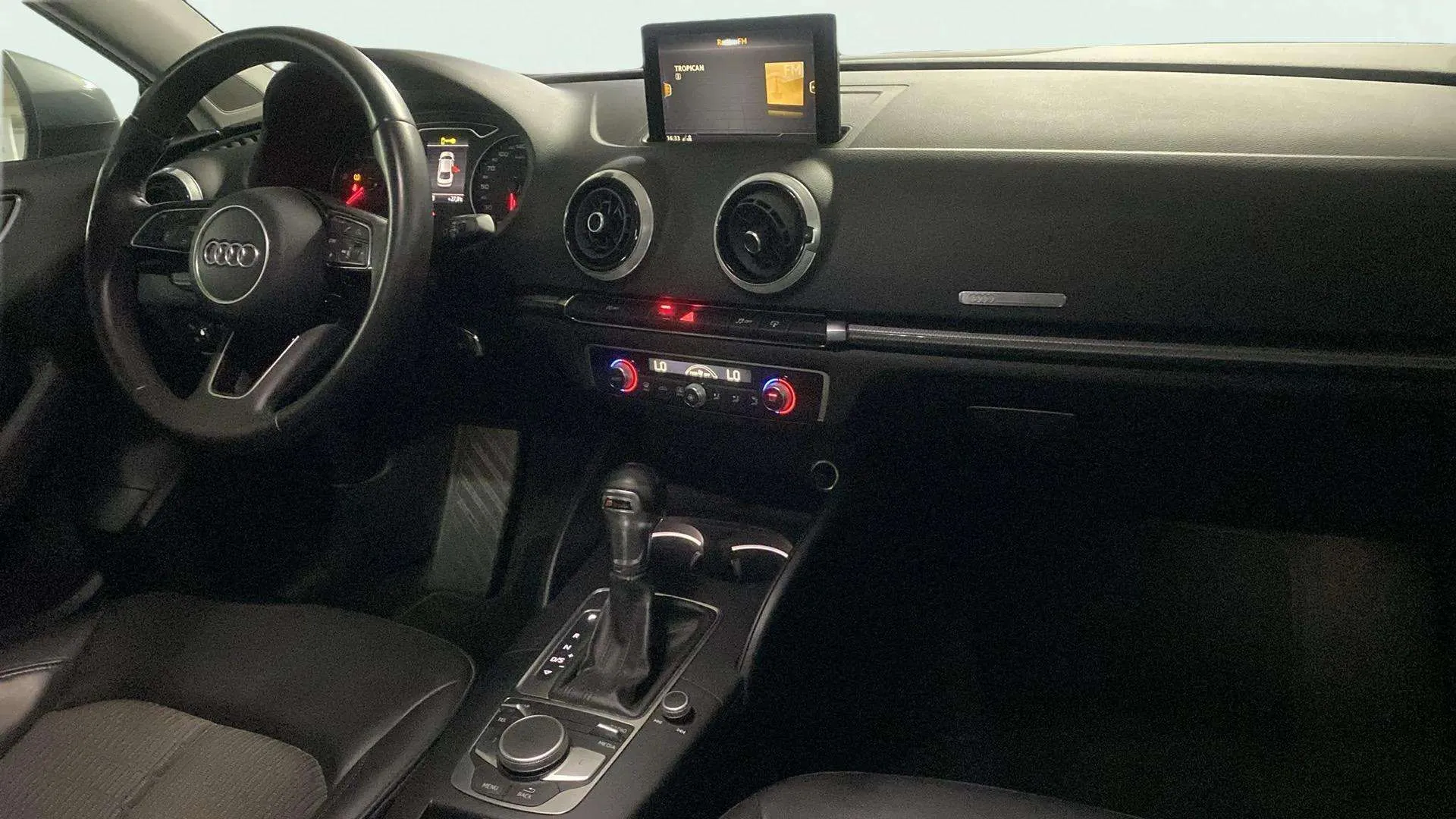 Audi A3 1.6TDI - foto 27