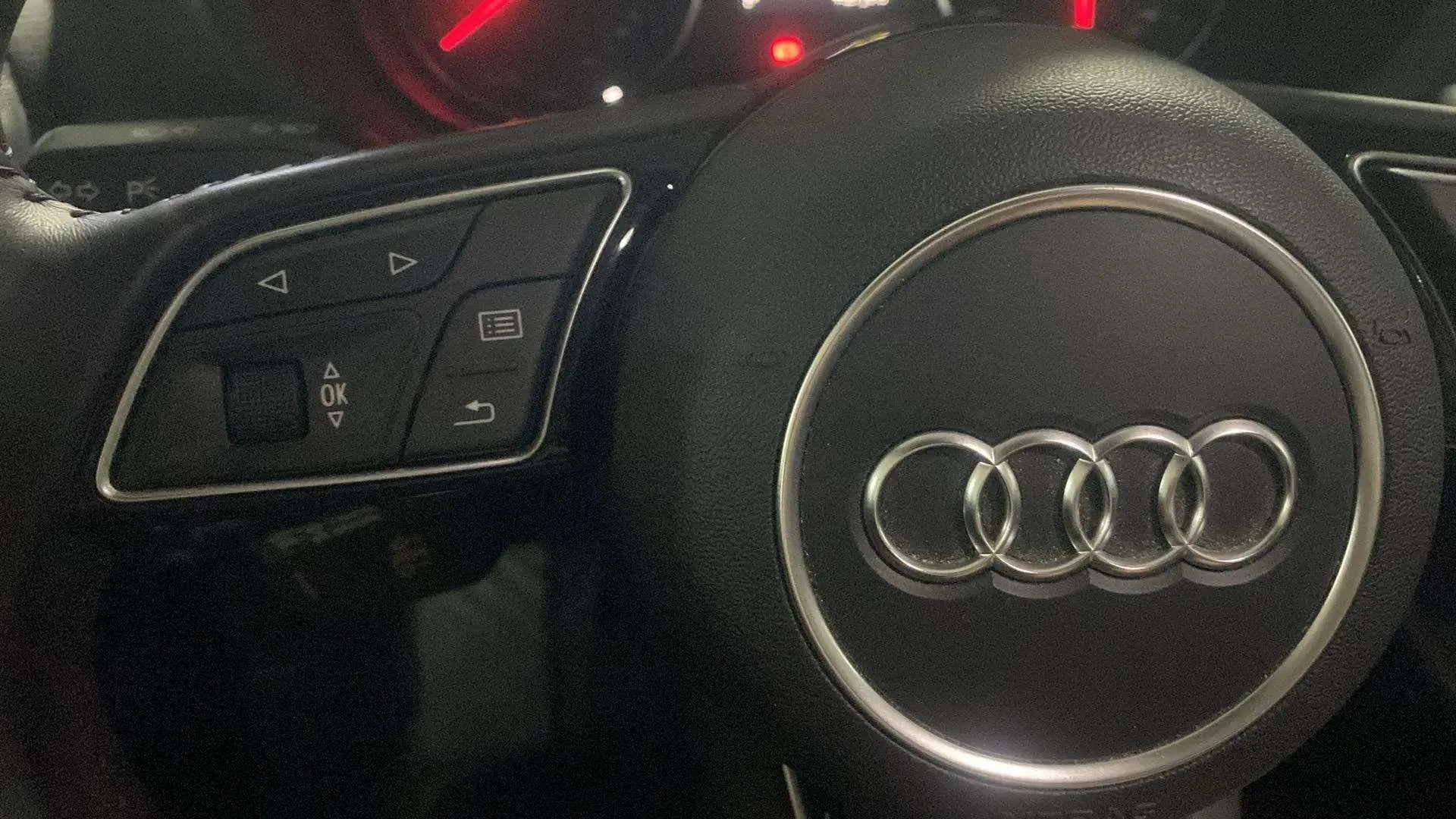Audi A3 1.6TDI - foto 11
