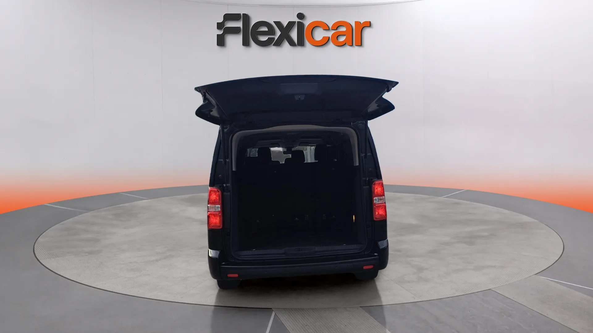 Peugeot Traveller Business Long BlueHDi 180 EAT8 - foto 9