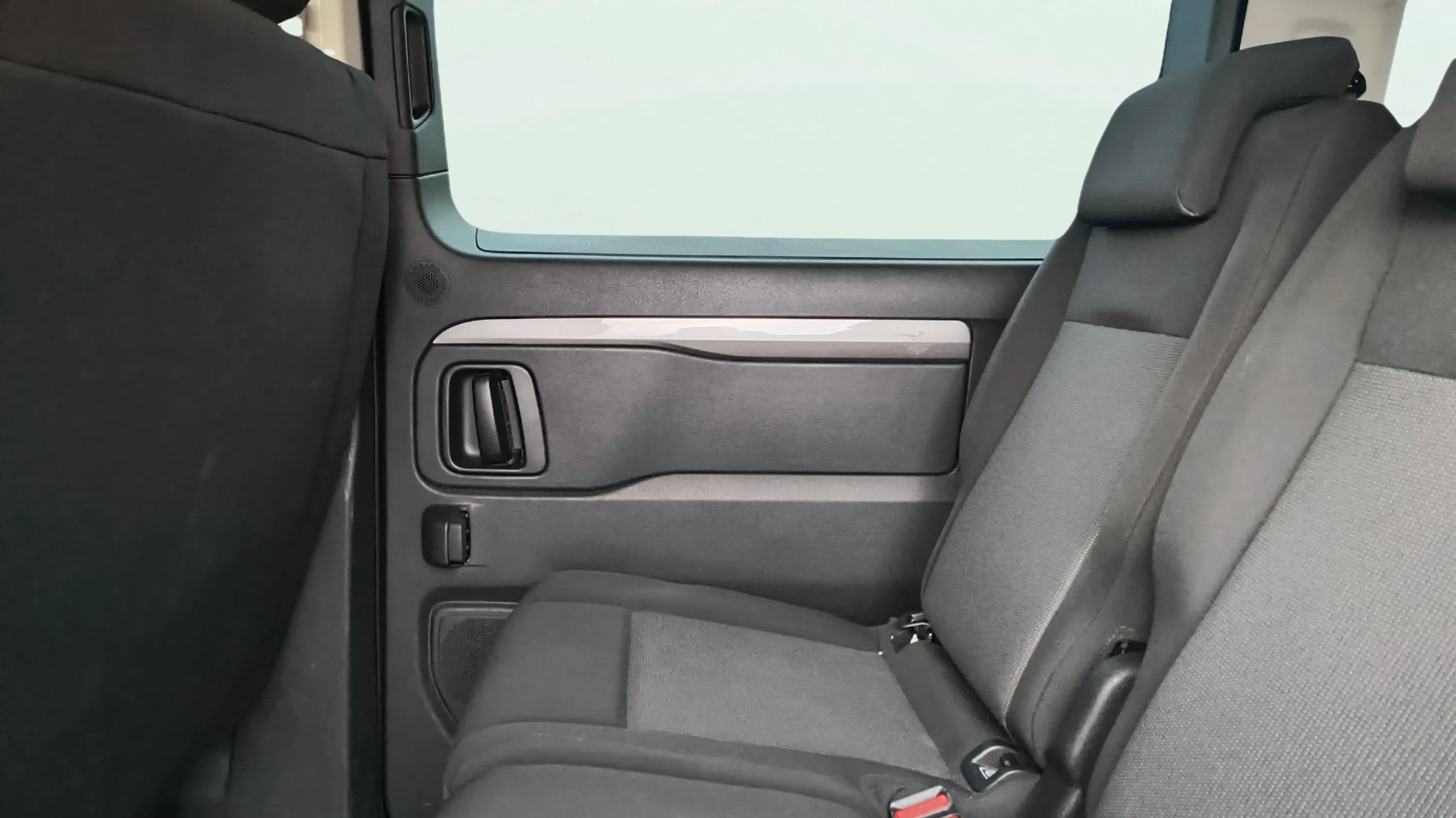 Peugeot Traveller Business Long BlueHDi 180 EAT8 - foto 26