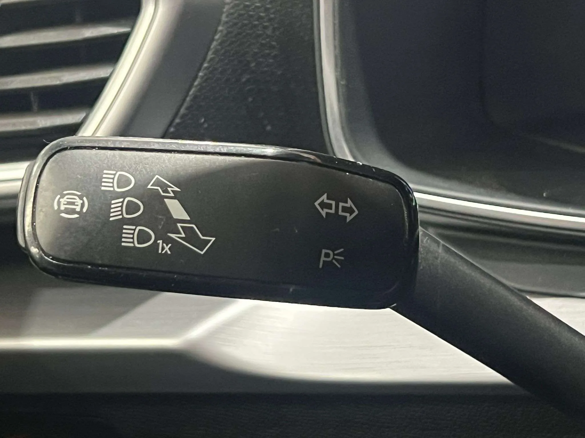 SEAT León 1.4 e-Hybrid DSG-6 FR - foto 15