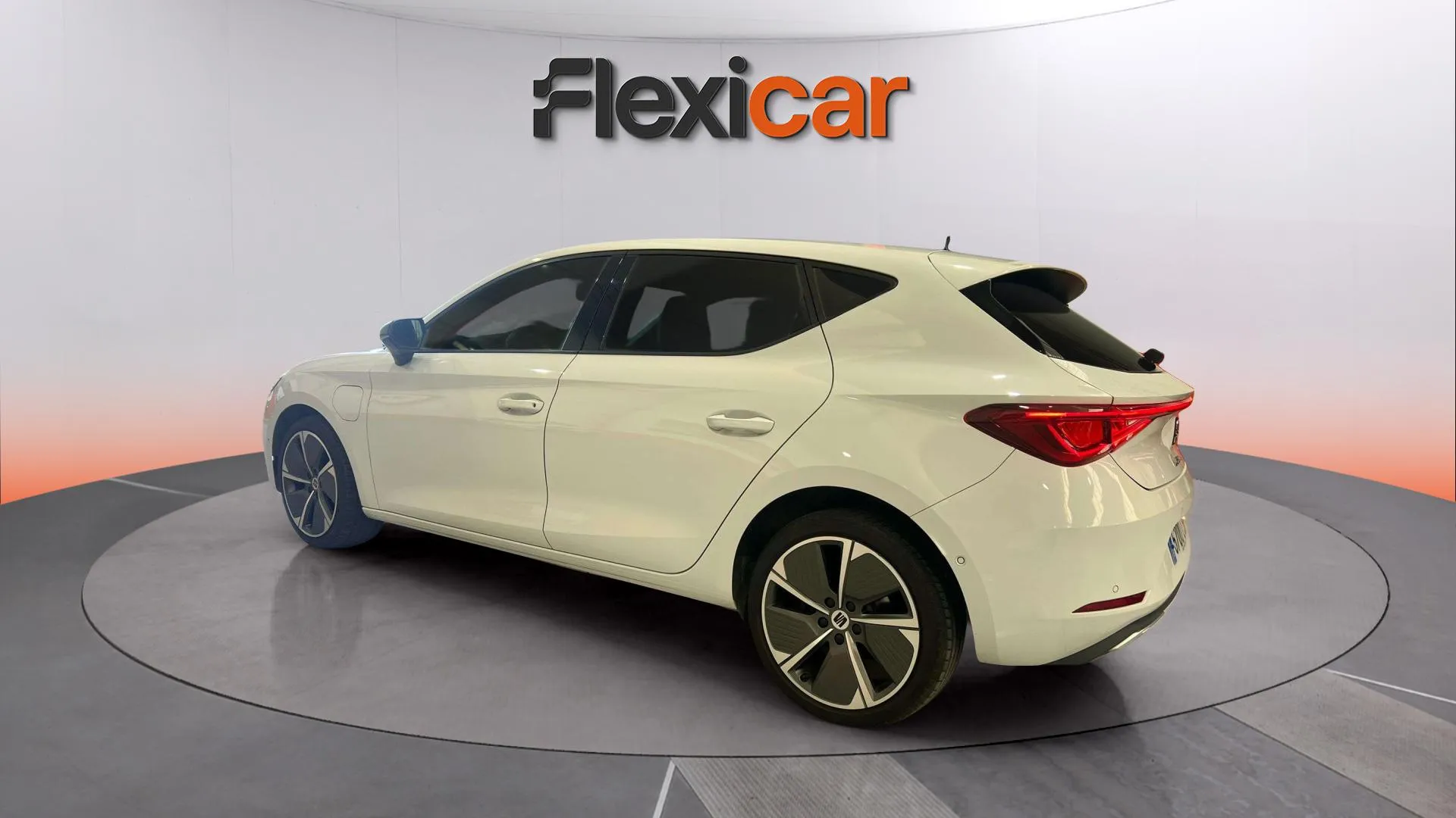 SEAT León 1.4 e-Hybrid DSG-6 FR - foto 6