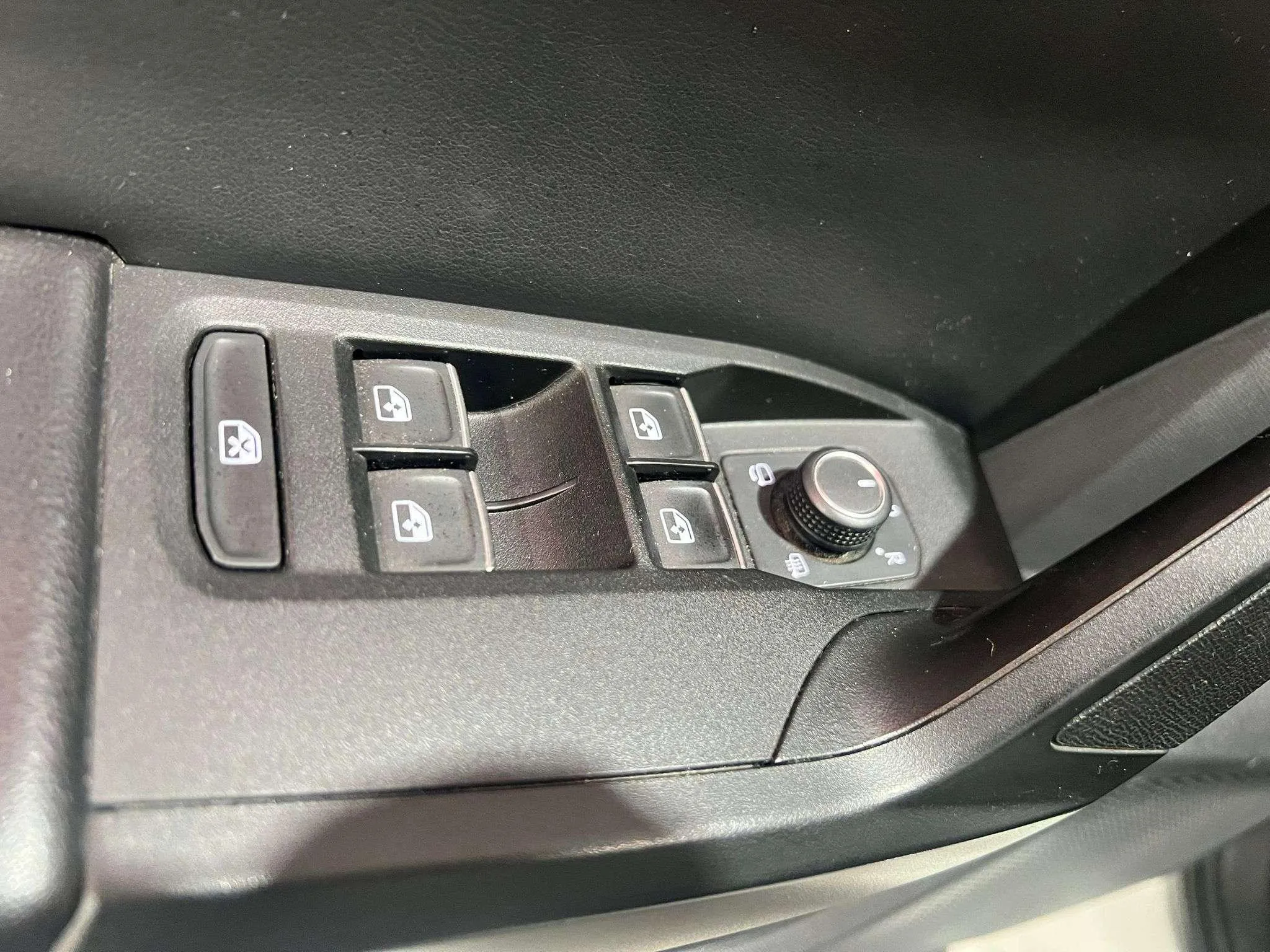 SEAT León 1.4 e-Hybrid DSG-6 FR - foto 14