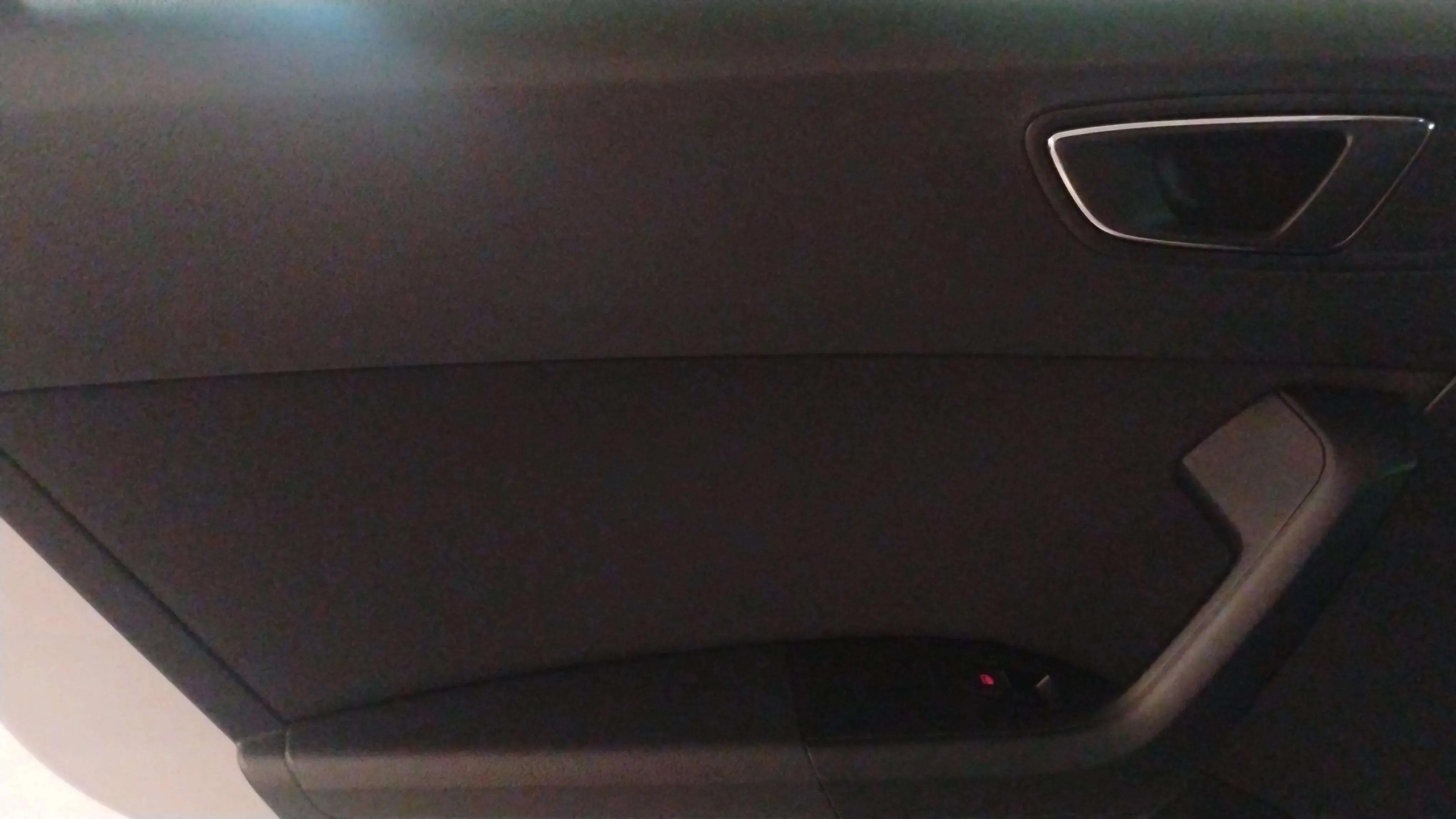 SEAT Ateca 2.0 TSI DSG-7 4D FR Plus - foto 24